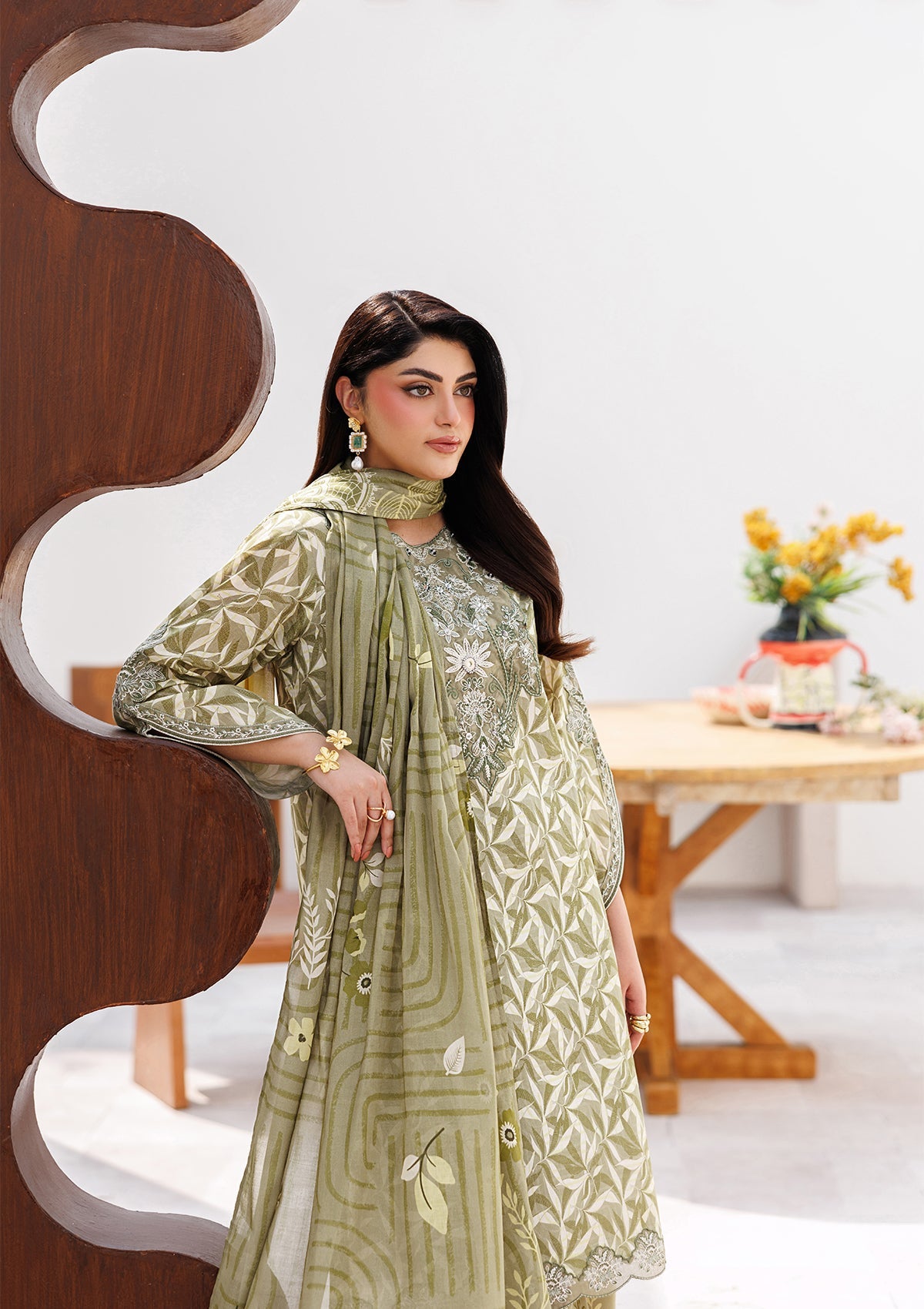 PRINTED EMB LAWN BT006810-OLV