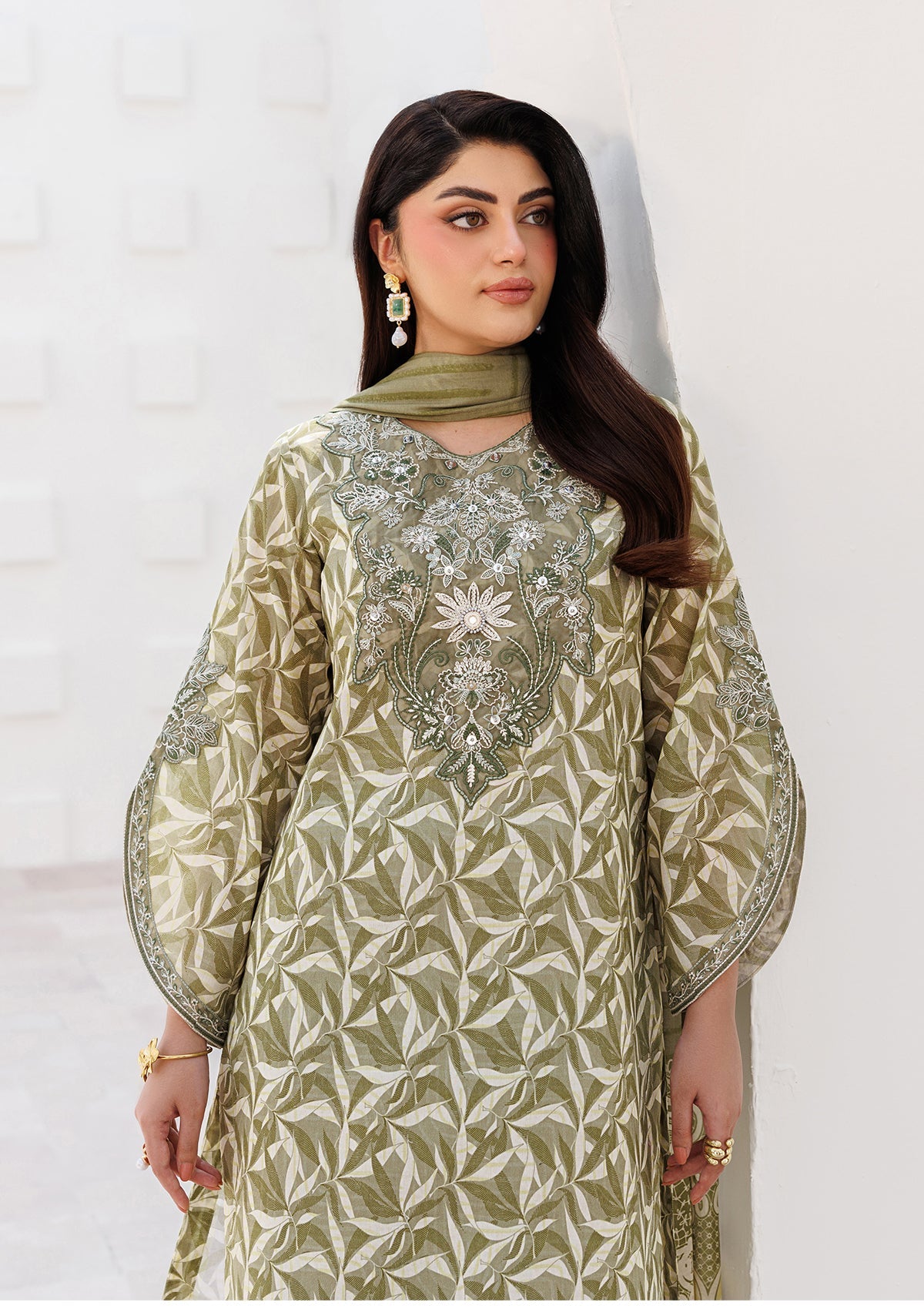 PRINTED EMB LAWN BT006810-OLV