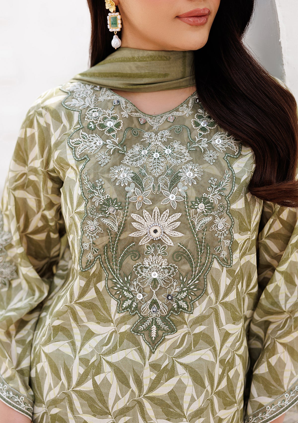 PRINTED EMB LAWN BT006810-OLV