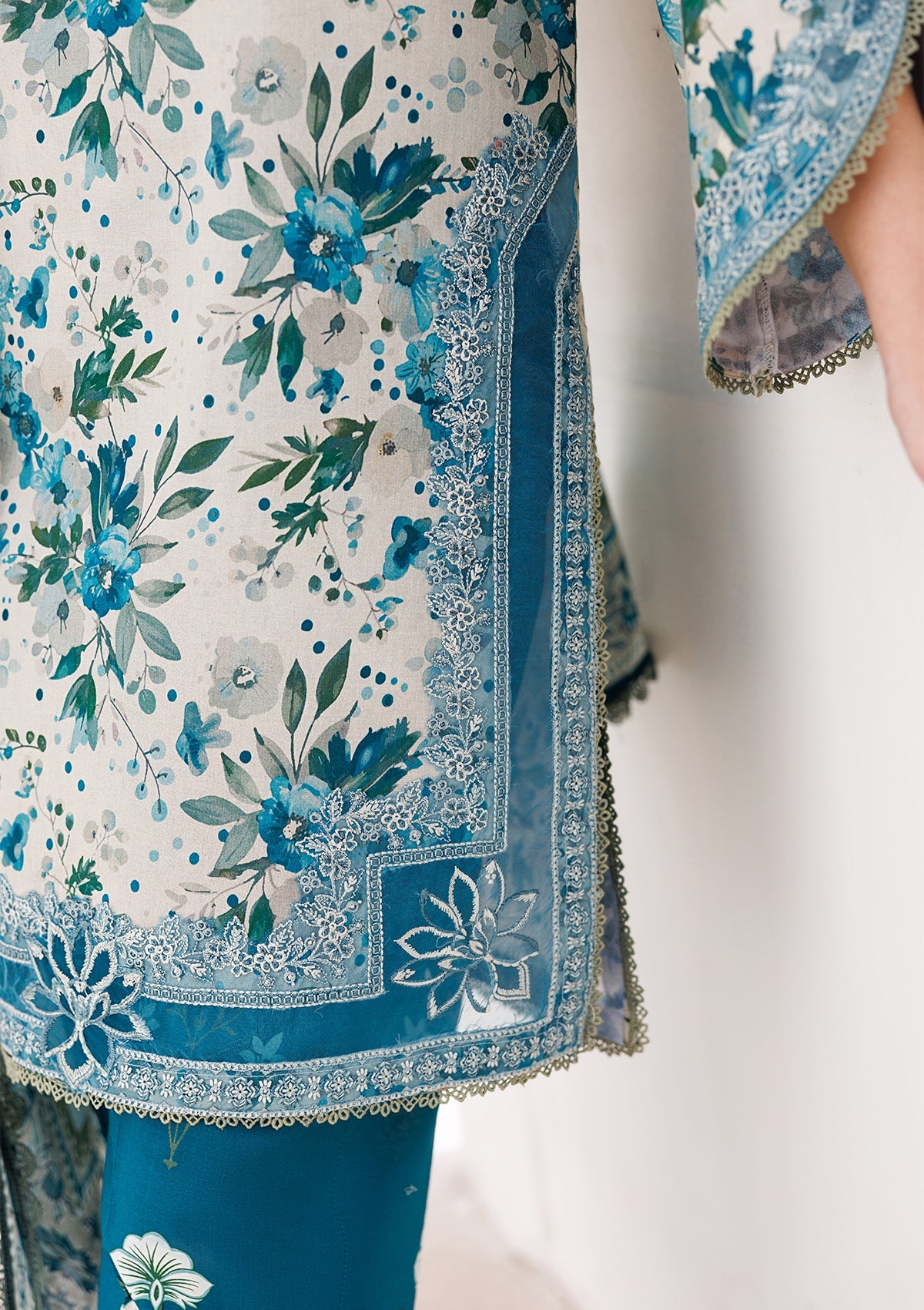 PRINTED EMB LAWN BT006821-SNG