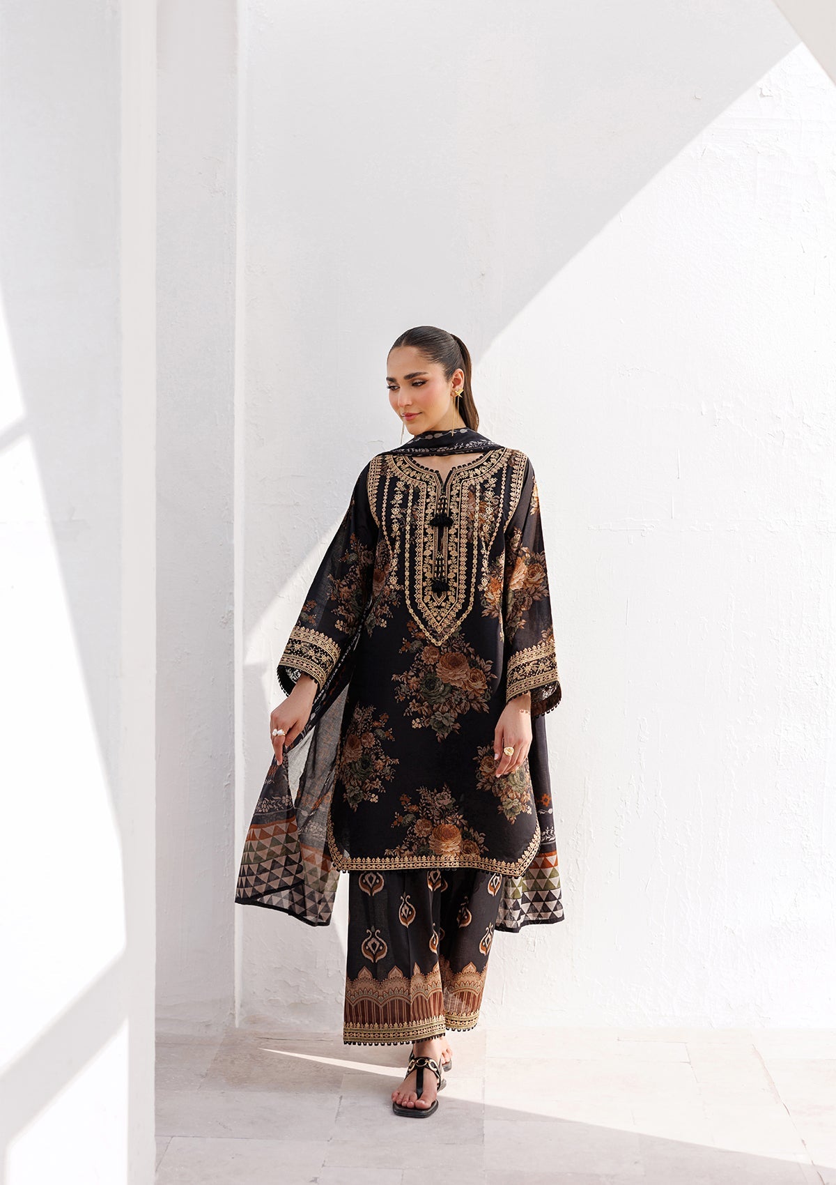 PRINTED EMB LAWN BT006810-BLK