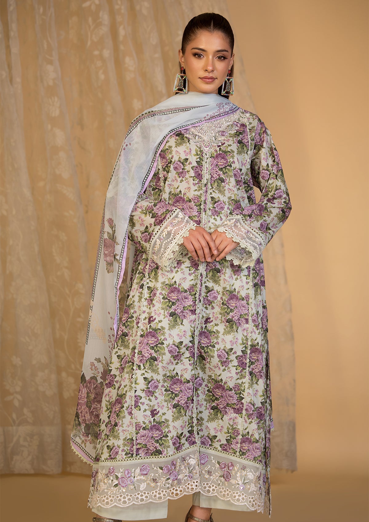 Embroidered Khaddar BT6620-PST-6221