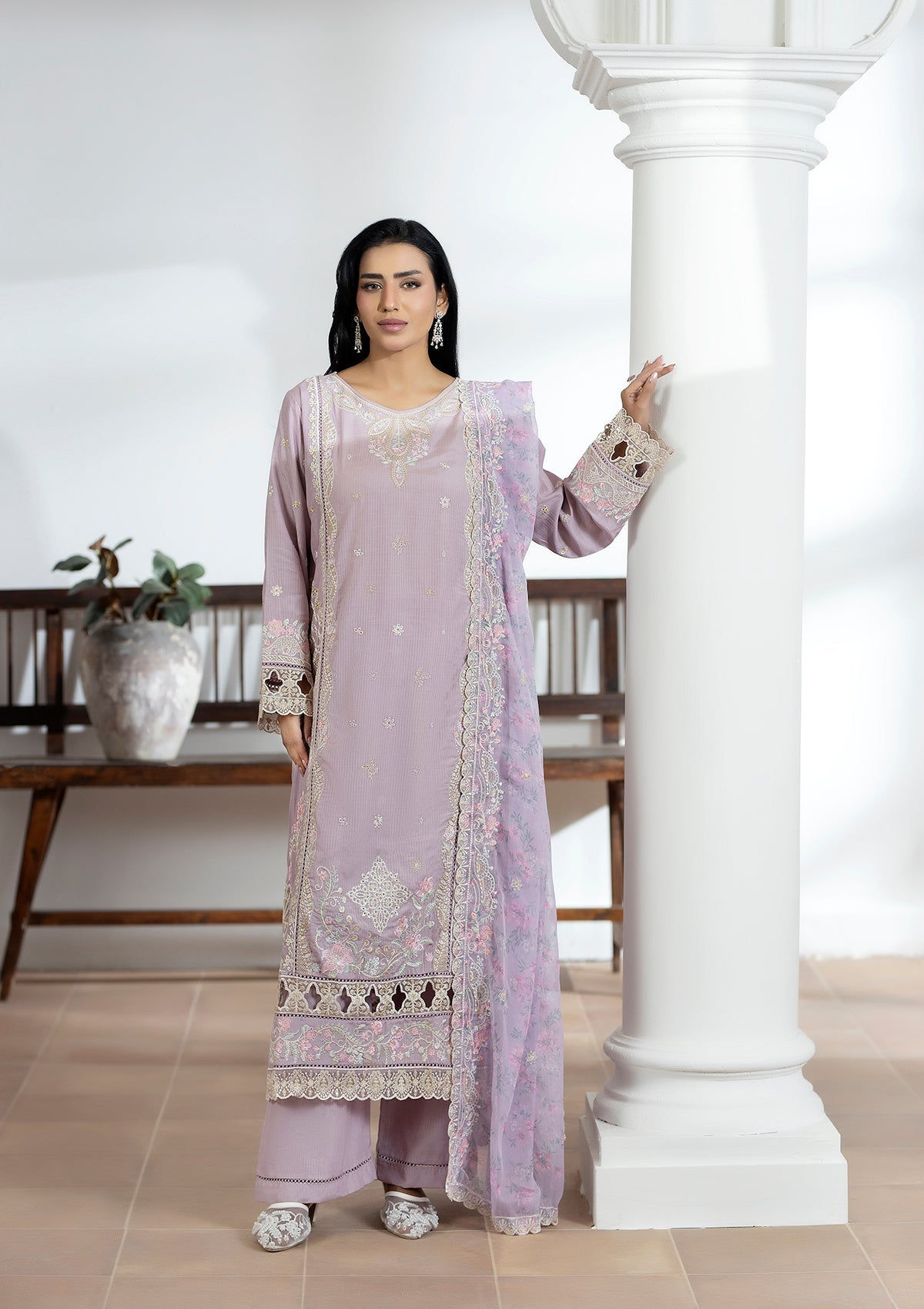 Embroidered Cotton BT006604-LPR