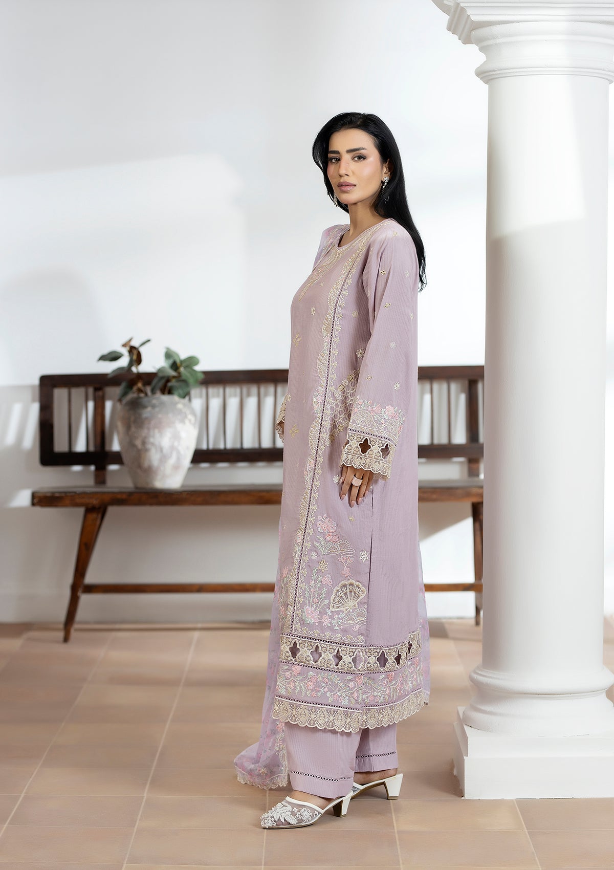 Embroidered Cotton BT006604-LPR