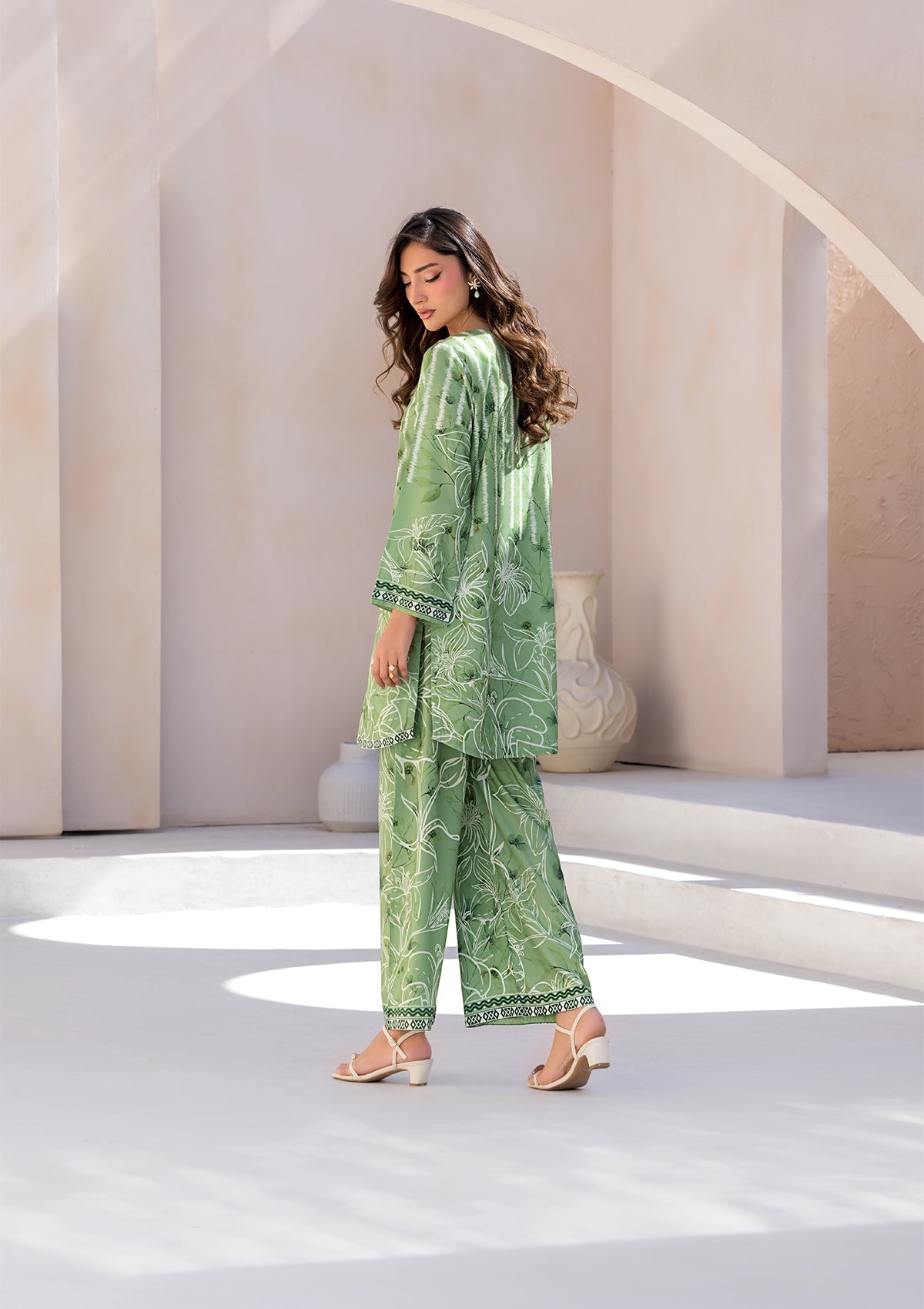 PRINTED VISCOSE LAWN BT006685-PRT