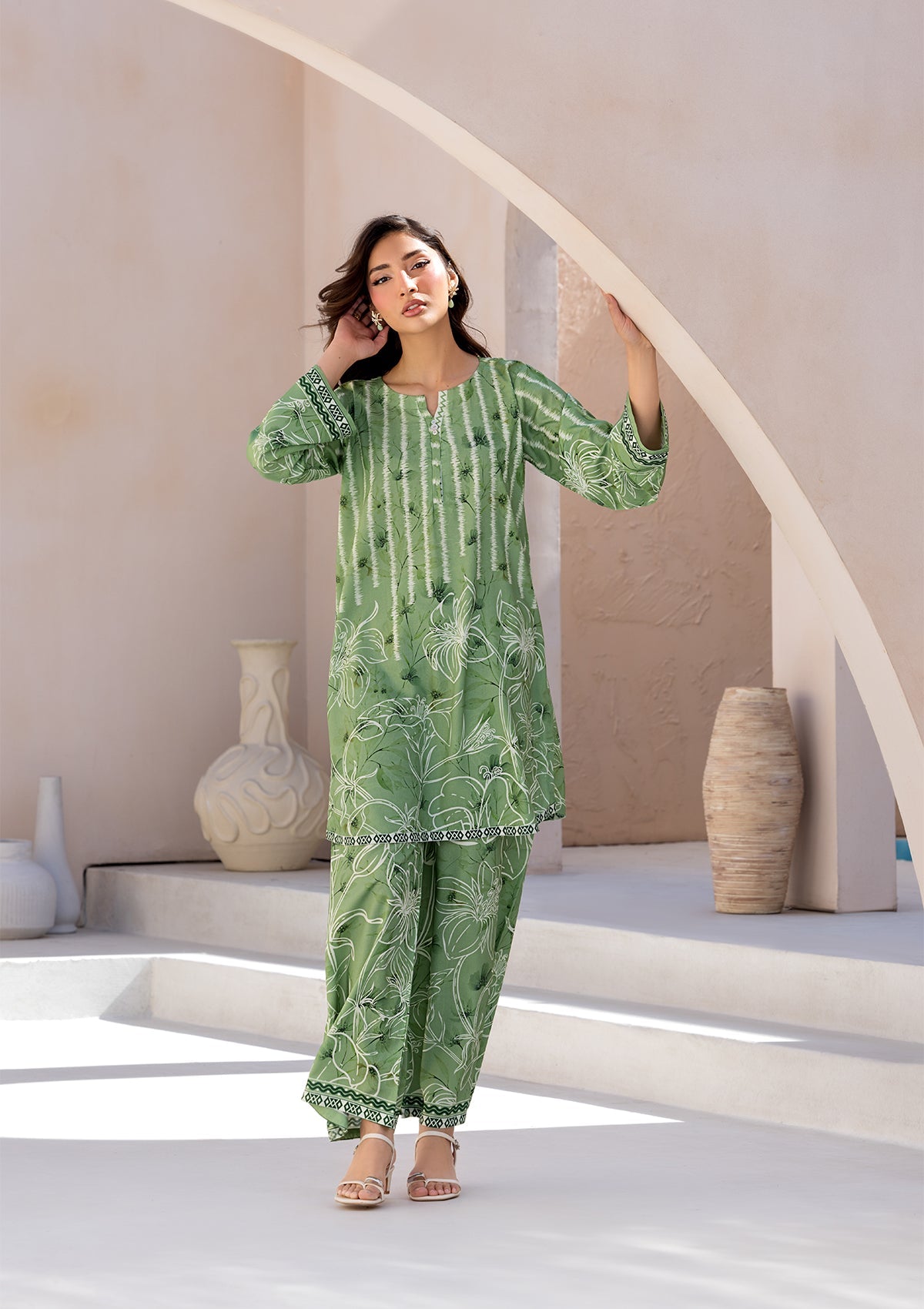 PRINTED VISCOSE LAWN BT006685-PRT
