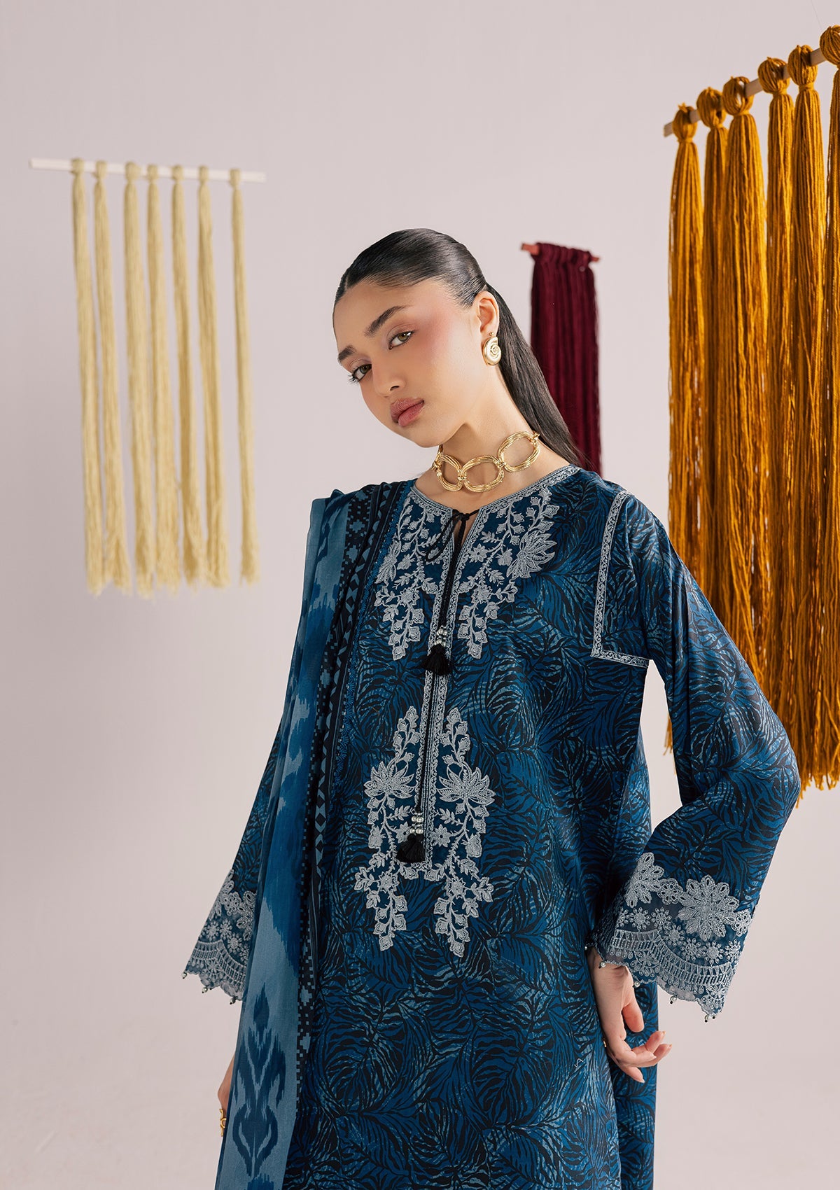 PRINTED EMBROIDERED LAWN BT006859-BLU