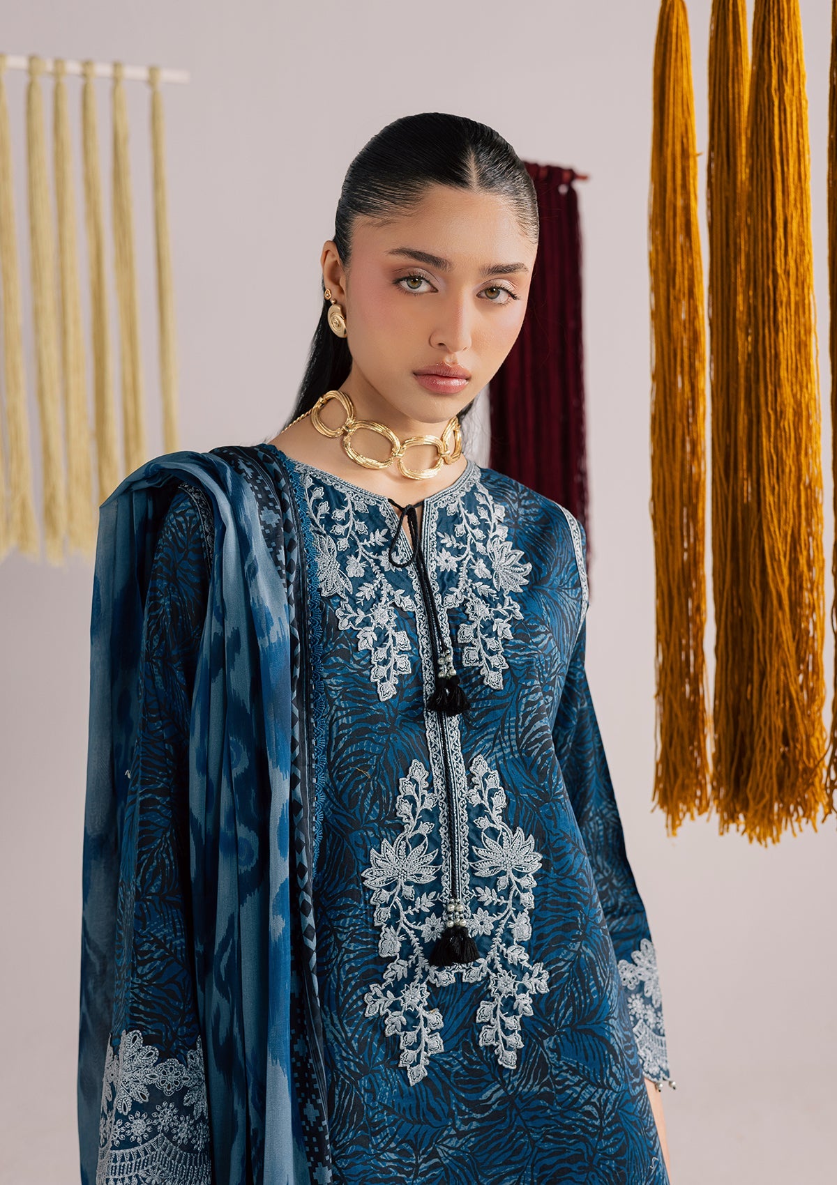 PRINTED EMBROIDERED LAWN BT006859-BLU