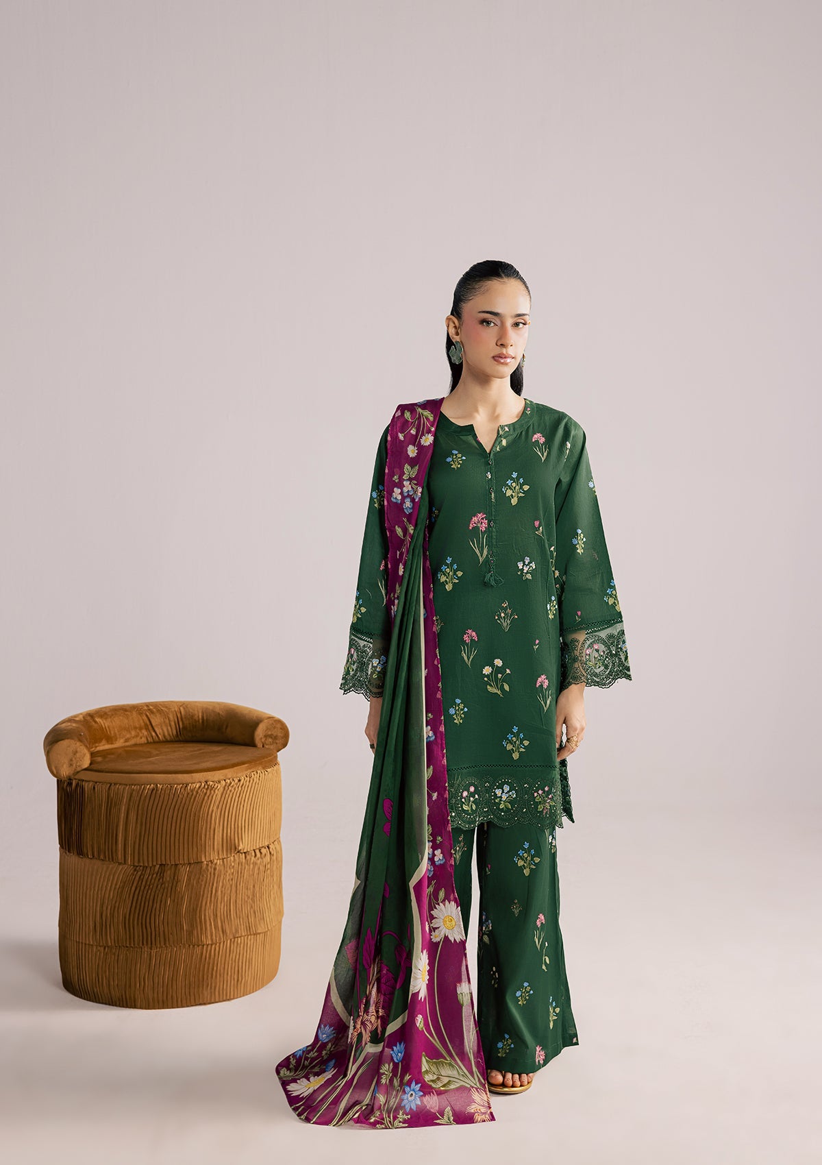 PRINTED EMBROIDERED LAWN BT006852-GRN