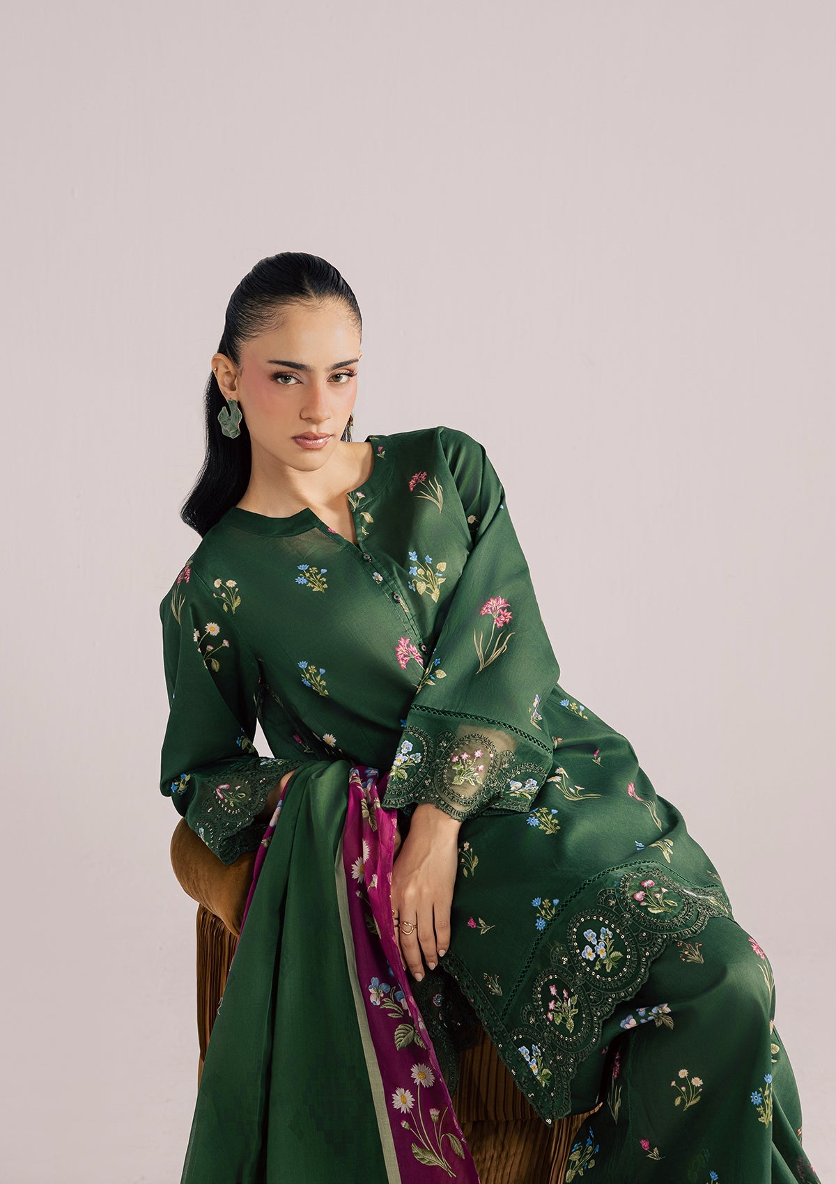 PRINTED EMBROIDERED LAWN BT006852-GRN