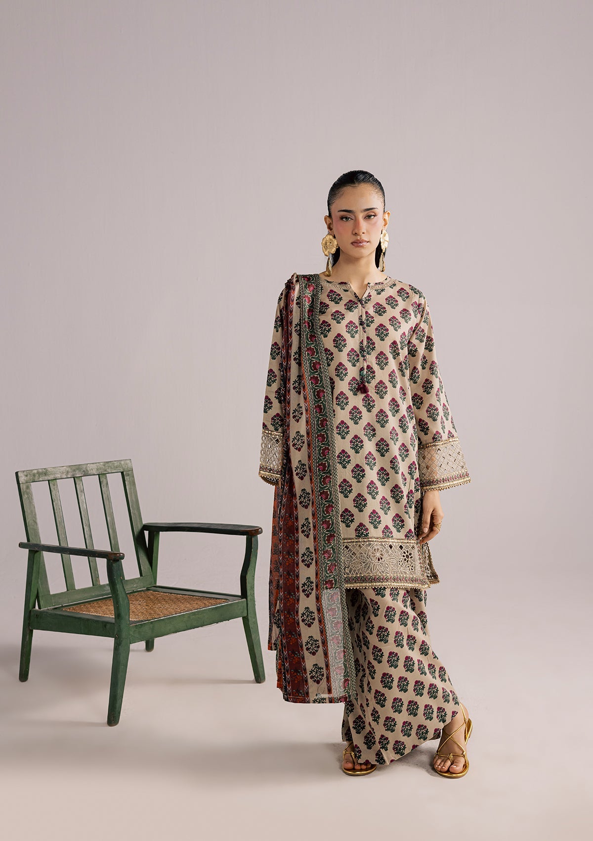 PRINTED EMBROIDERED LAWN BT006852-SKN