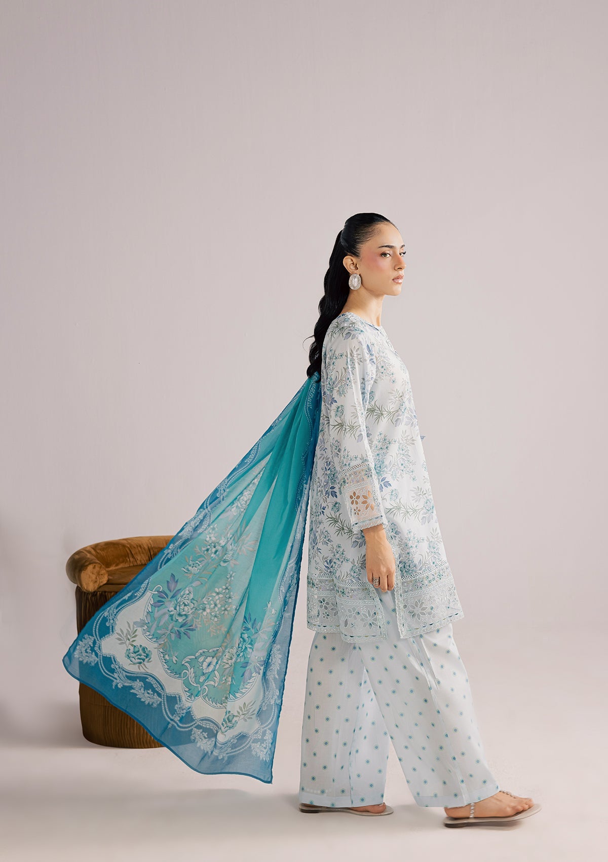 PRINTED EMBROIDERED LAWN BT006852-SBL
