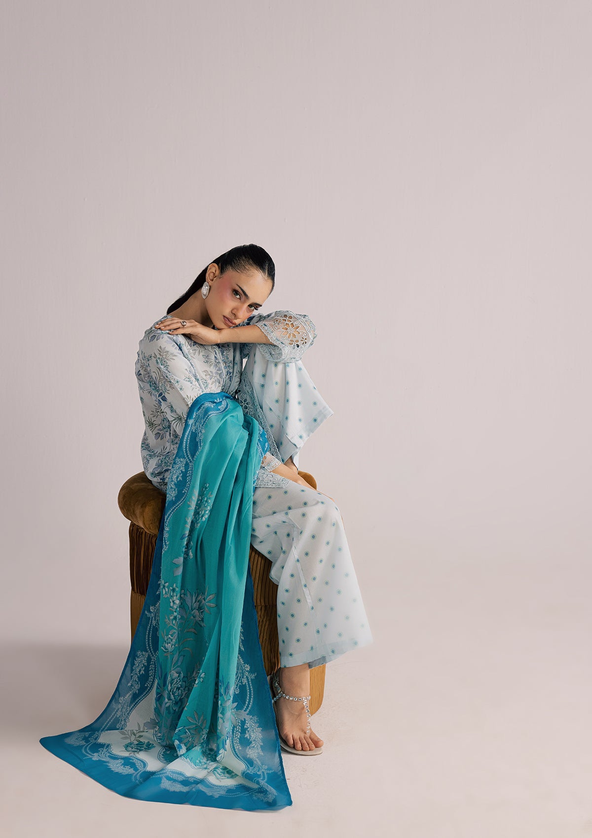PRINTED EMBROIDERED LAWN BT006852-SBL
