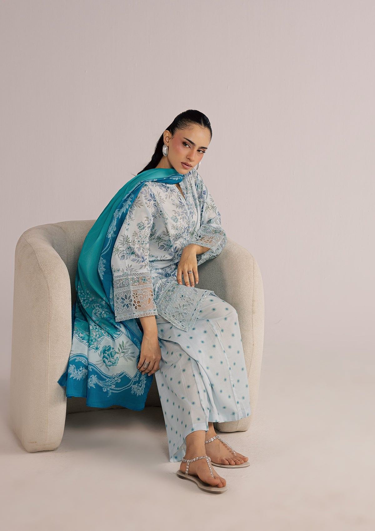 PRINTED EMBROIDERED LAWN BT006852-SBL