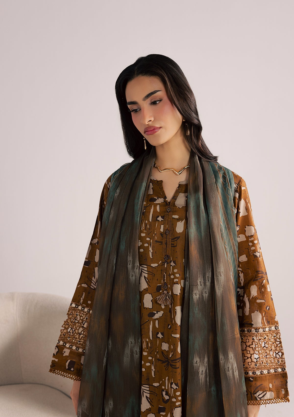 PRINTED EMBROIDERED LAWN BT006853-BRW