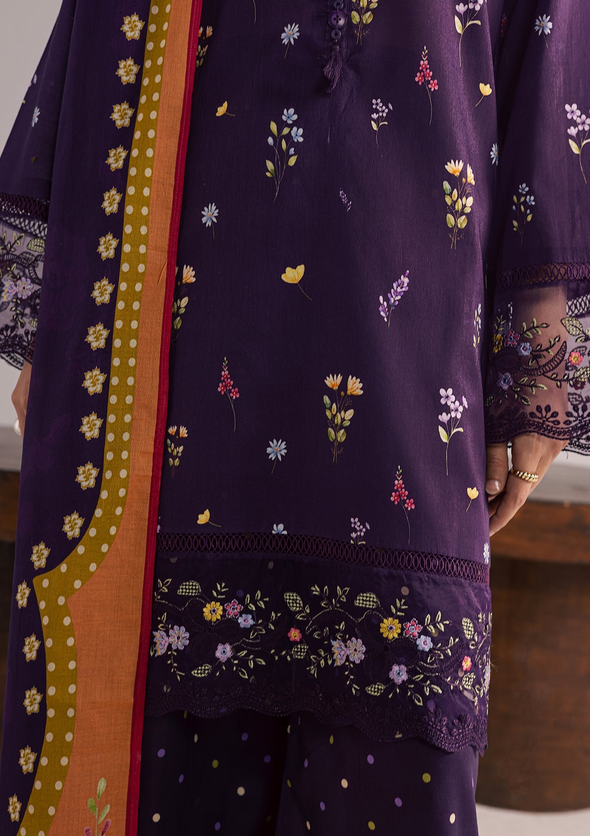 PRINTED EMBROIDERED LAWN BT006852-FLS