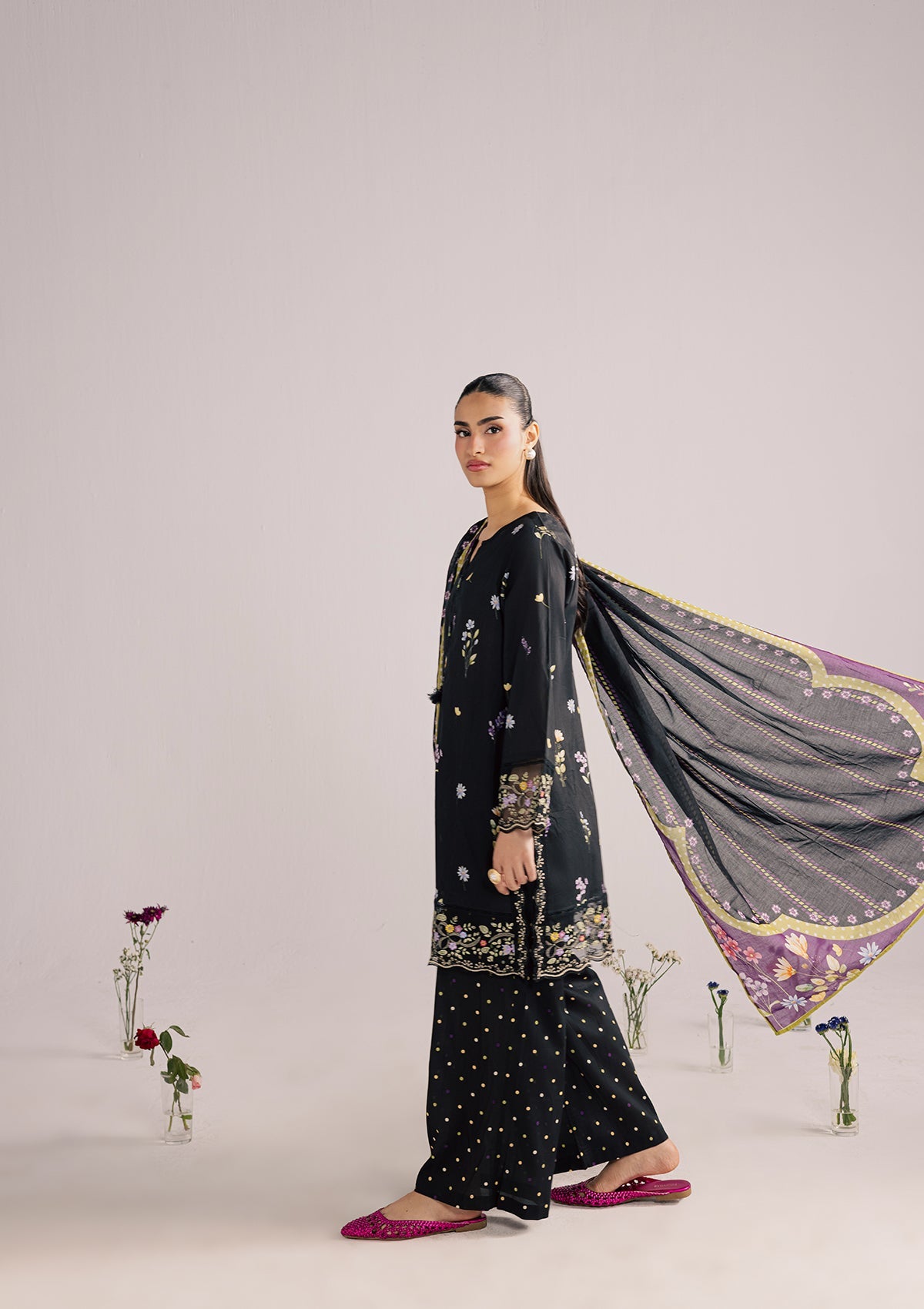 PRINTED EMBROIDERED LAWN BT006852-BLK