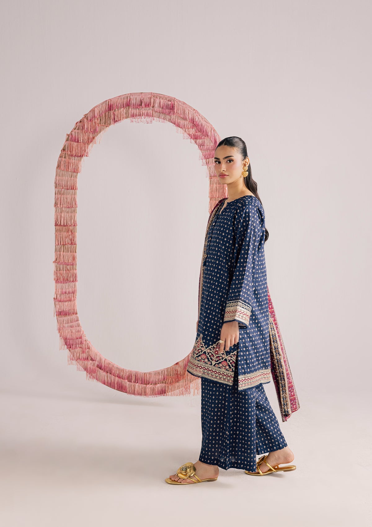 PRINTED EMBROIDERED LAWN BT006852-BLU