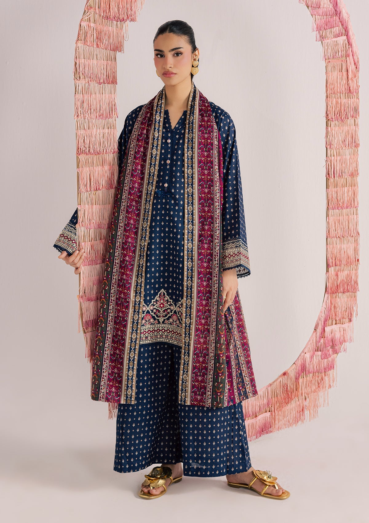 PRINTED EMBROIDERED LAWN BT006852-BLU