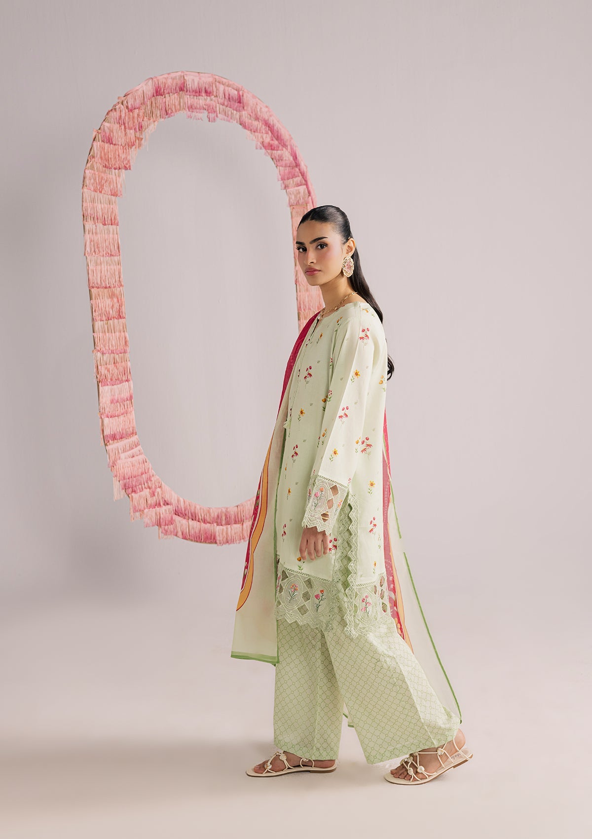 PRINTED EMBROIDERED LAWN BT006852-PST