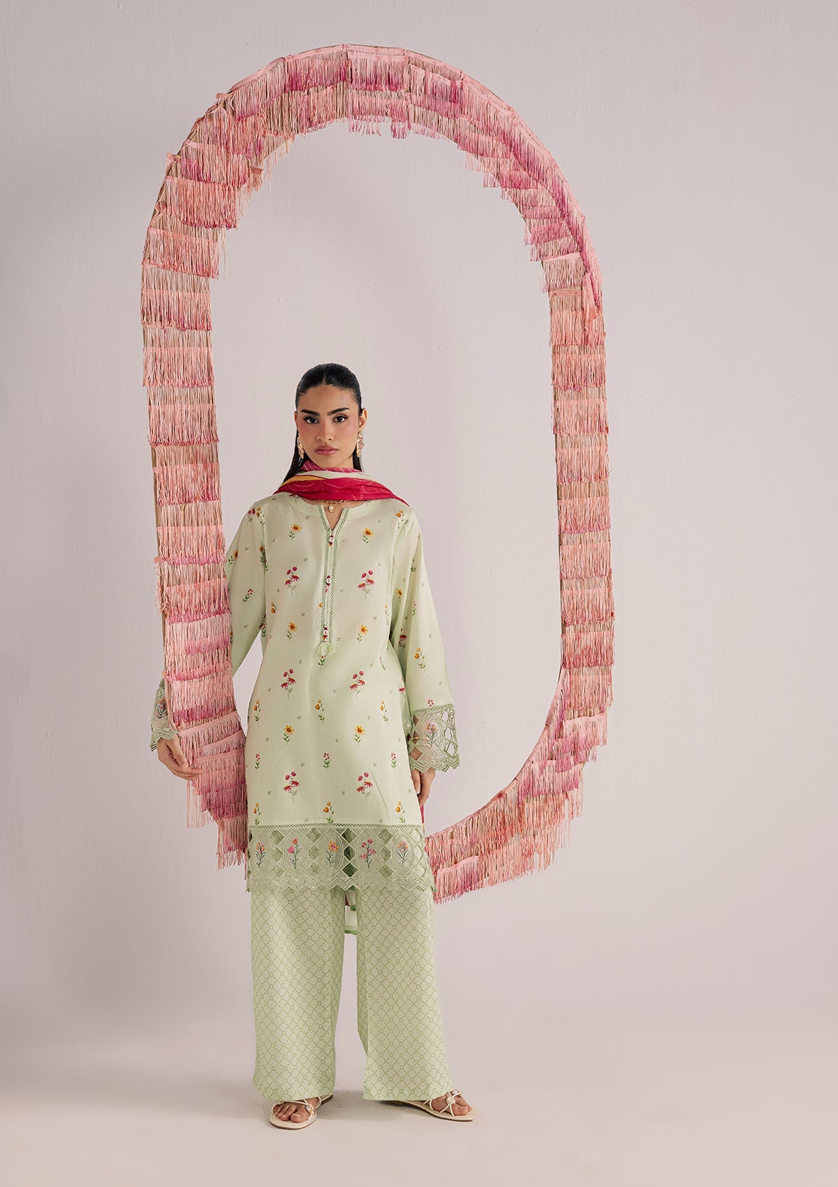 PRINTED EMBROIDERED LAWN BT006852-PST