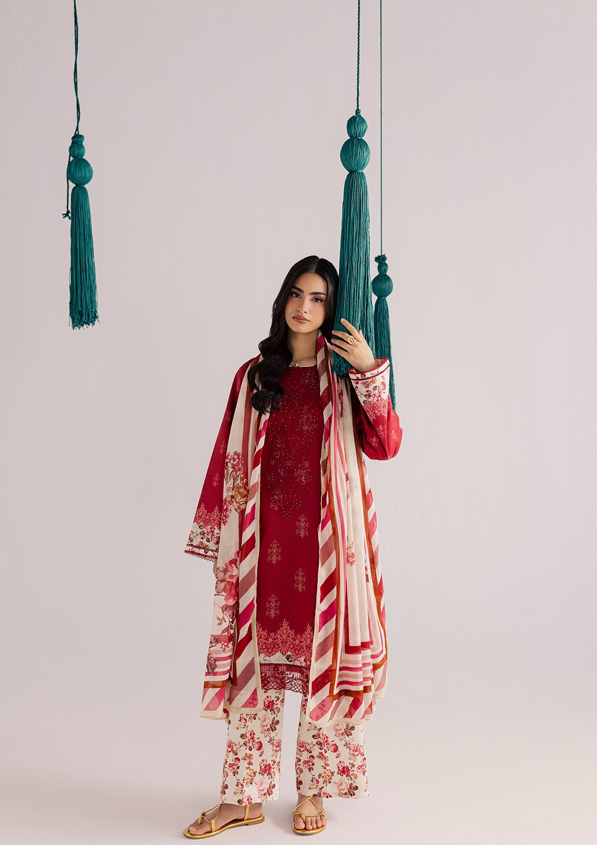 PRINTED EMBROIDERED LAWN BT006860-RED