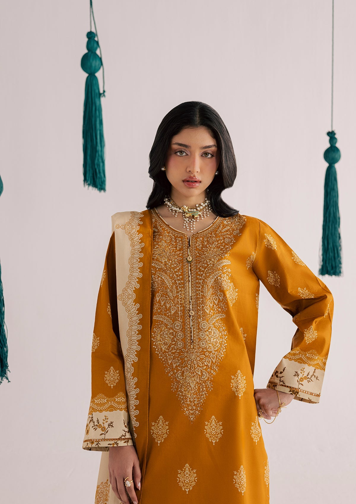 PRINTED EMBROIDERED LAWN BT006860-MRD