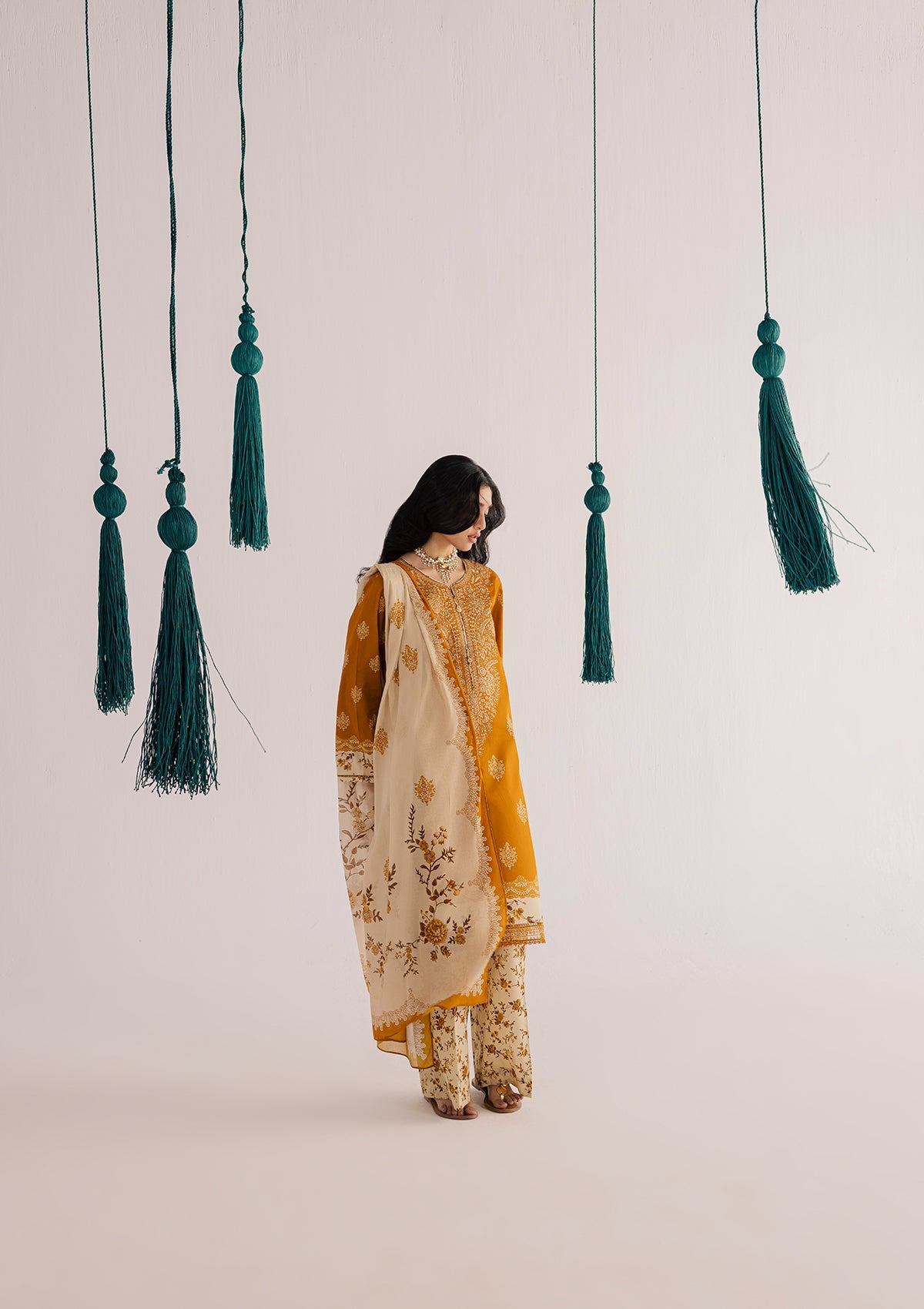 PRINTED EMBROIDERED LAWN BT006860-MRD