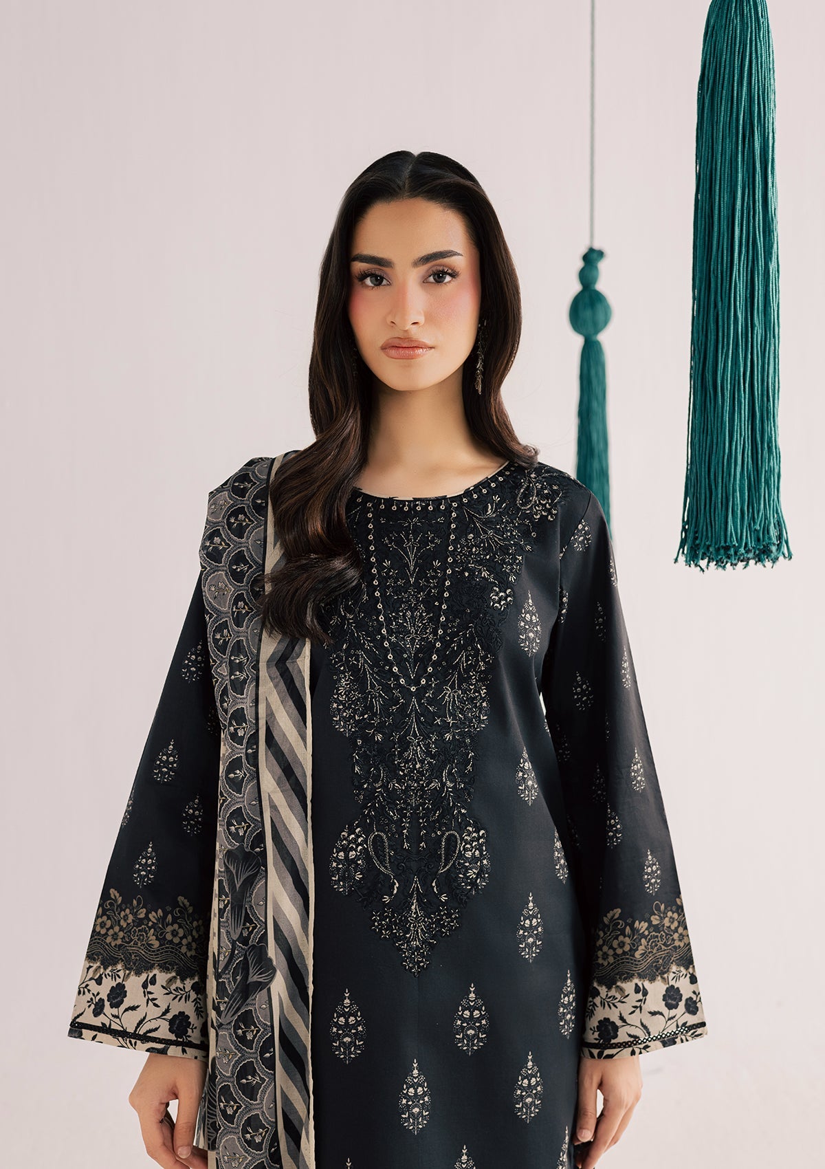 PRINTED EMBROIDERED LAWN BT006860-BWI