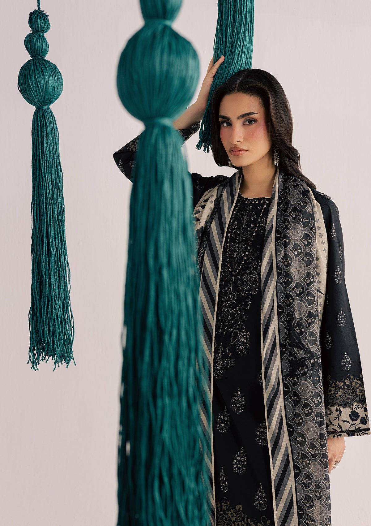 PRINTED EMBROIDERED LAWN BT006860-BLK