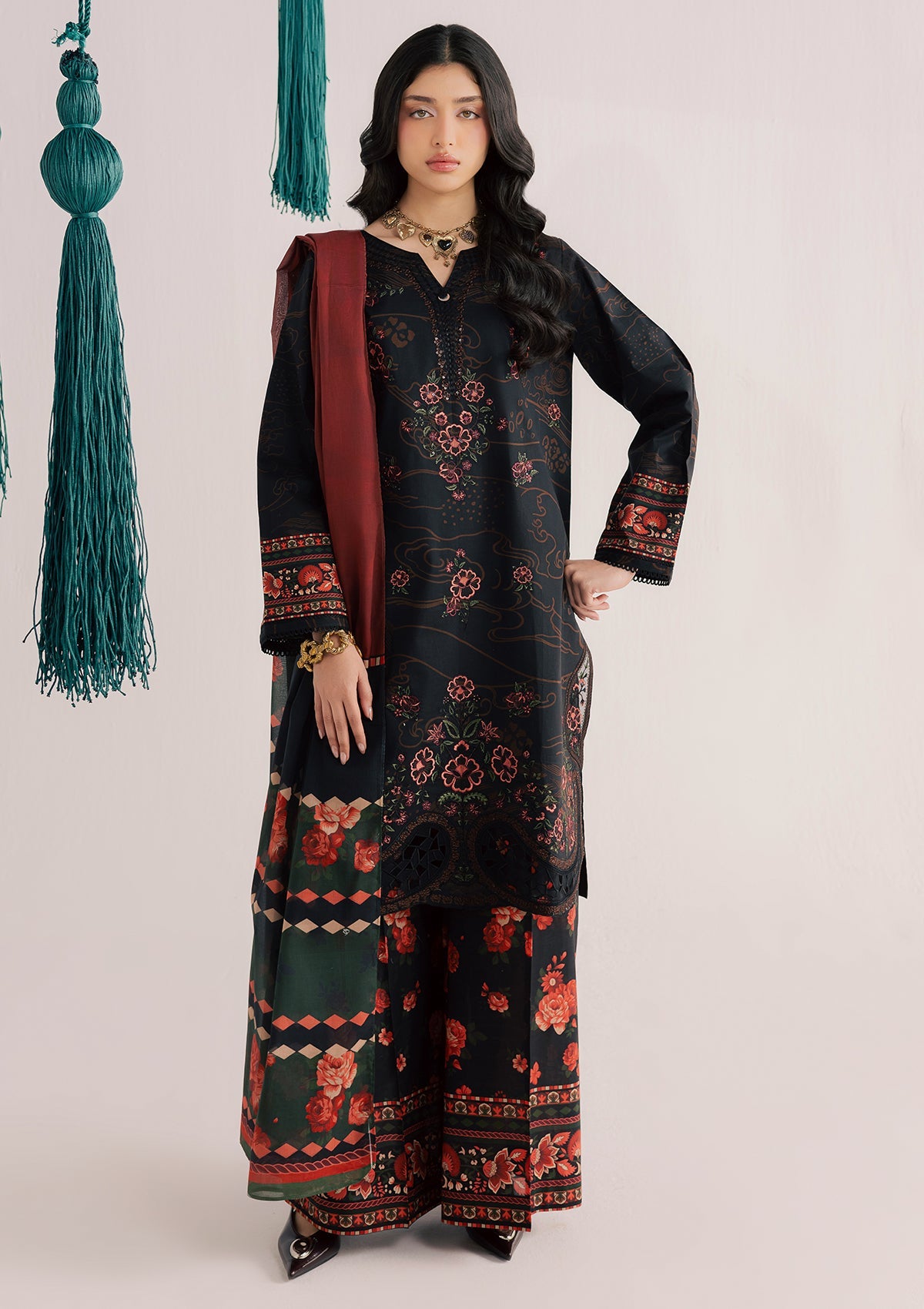 PRINTED EMBROIDERED LAWN BT006860-BKB
