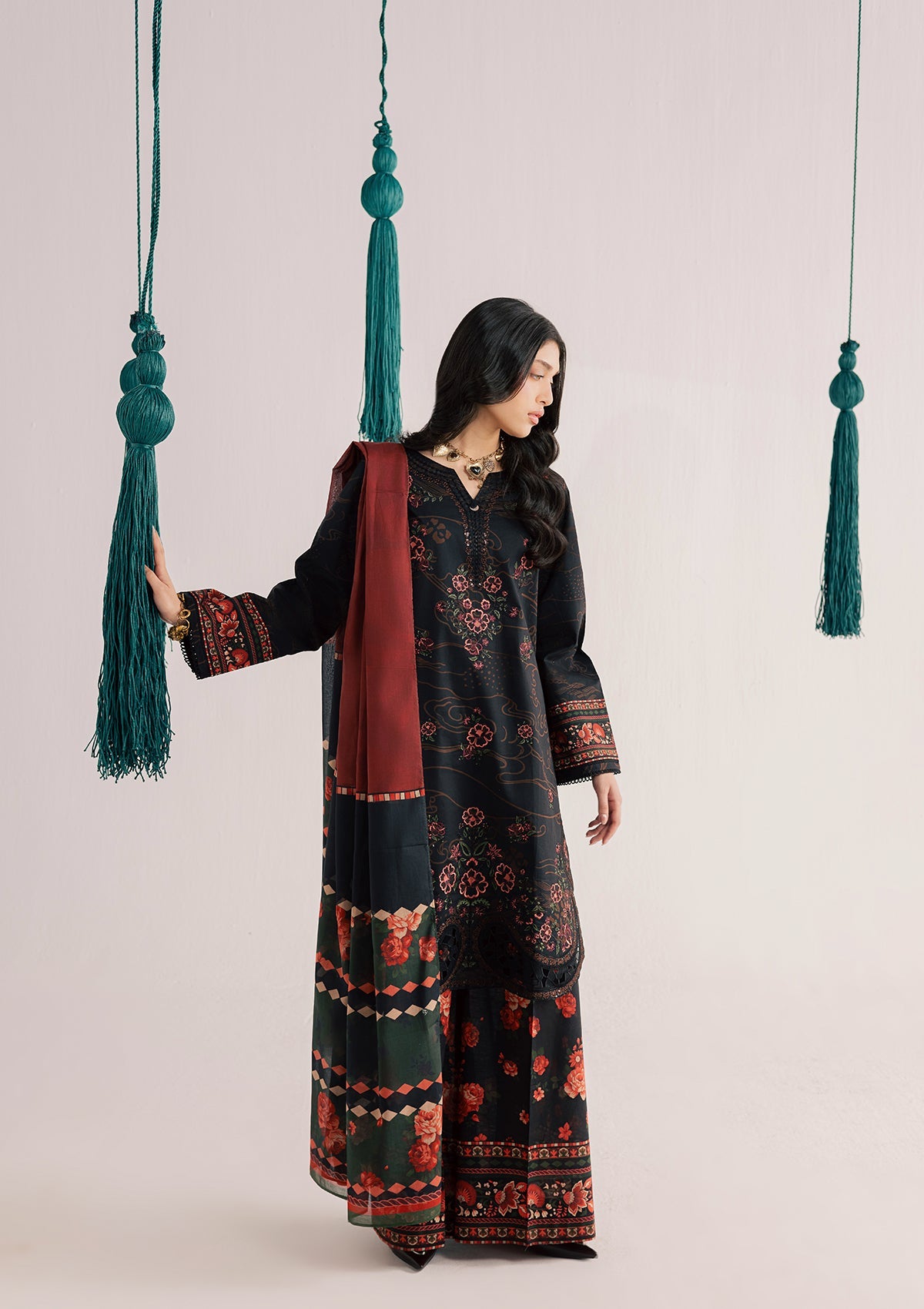 PRINTED EMBROIDERED LAWN BT006860-NBL
