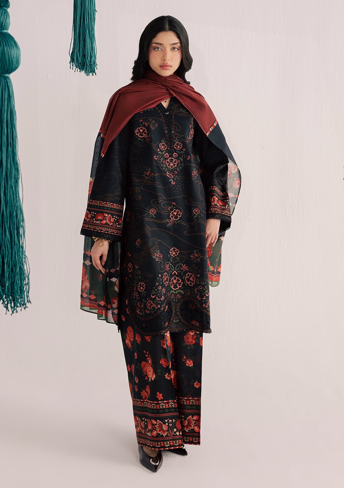 PRINTED EMBROIDERED LAWN BT006860-NBL