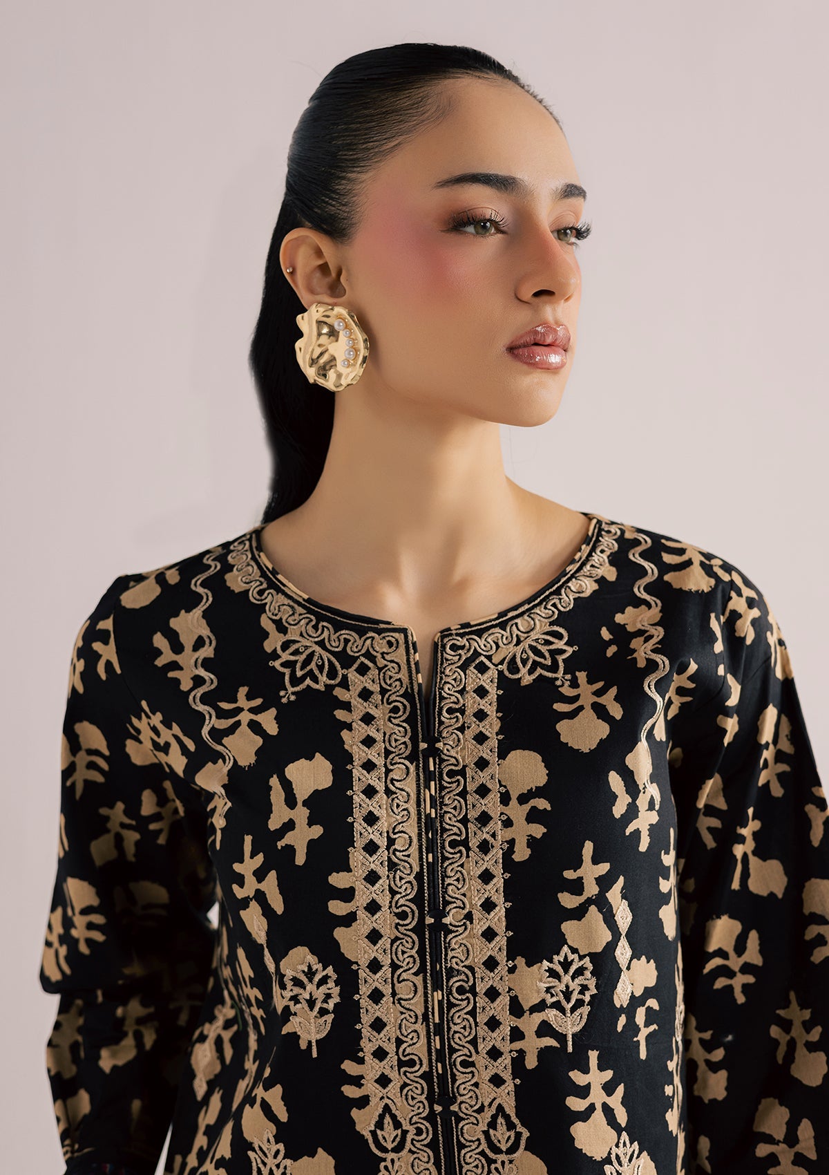 PRINTED EMBROIDERED LAWN BT006860-SNB