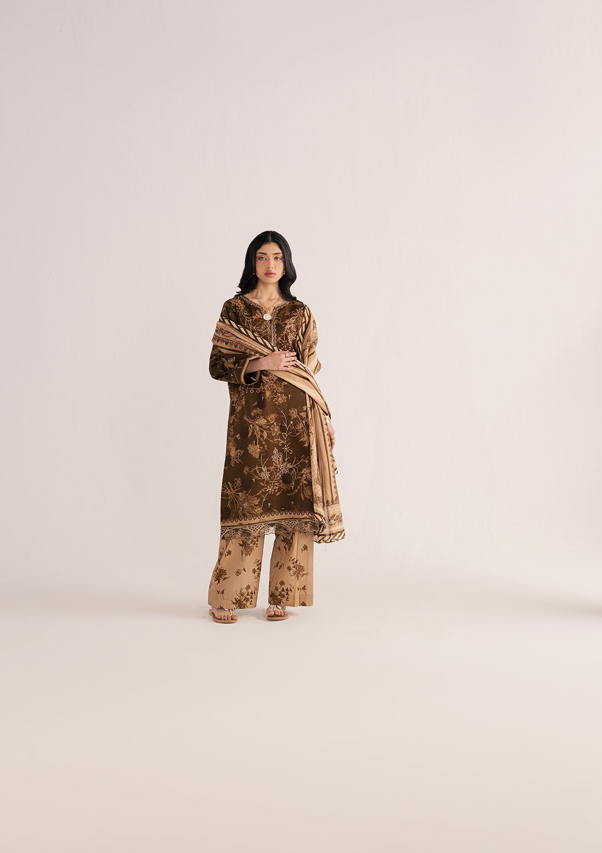PRINTED EMBROIDERED LAWN BT006860-BRN