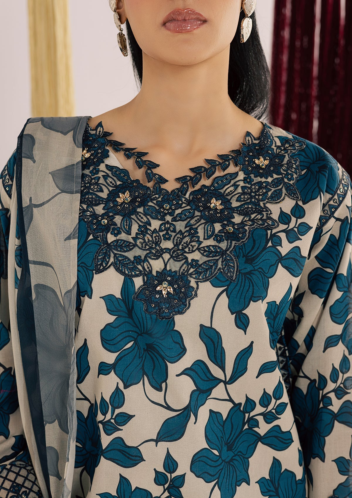 PRINTED EMBROIDERED LAWN BT006859-WBL