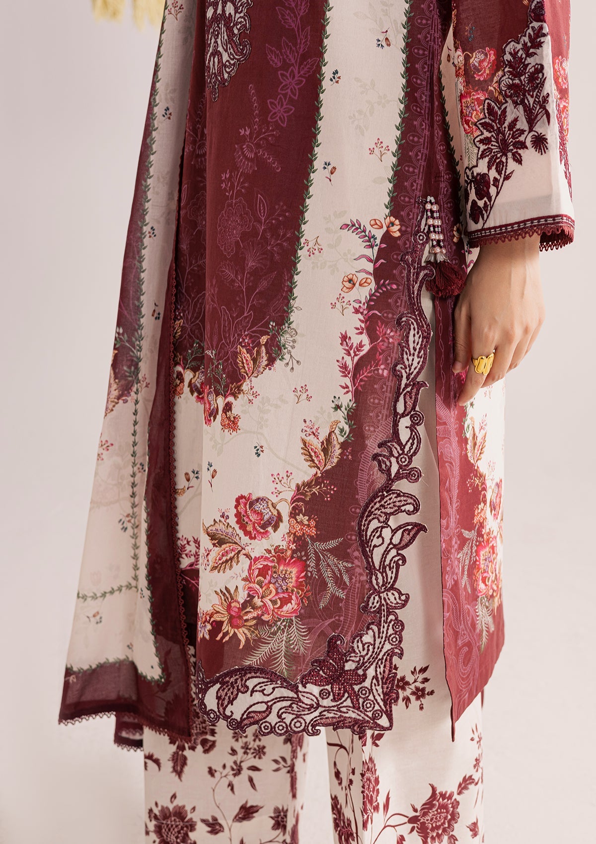 PRINTED EMBROIDERED LAWN BT006859-MRN