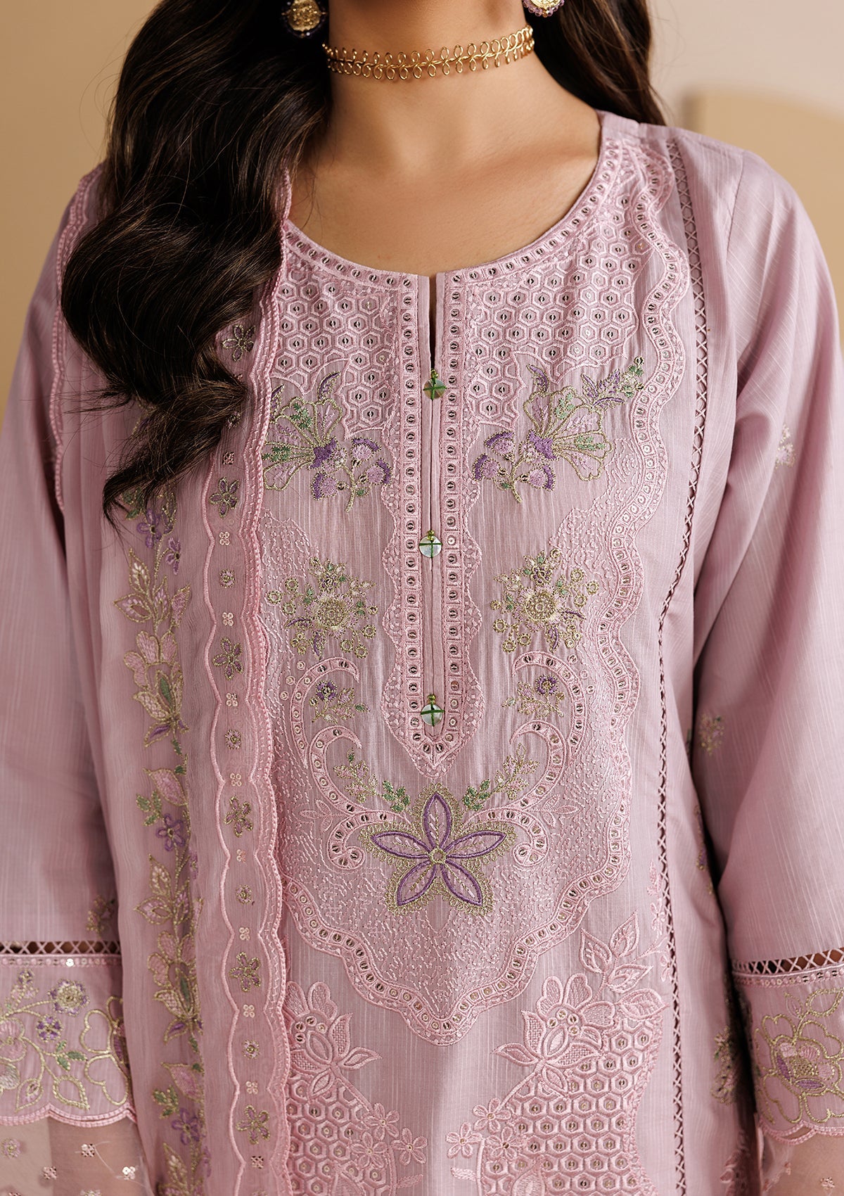 LUXURY Embroidered LAWN BT006719-LPN