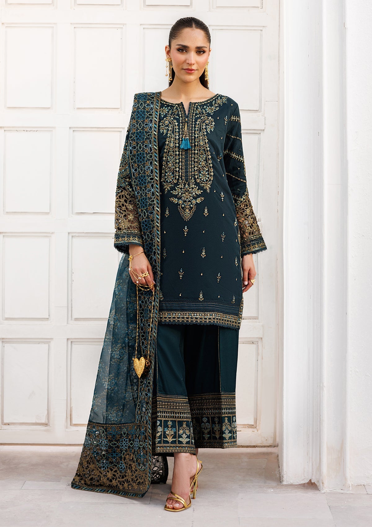 LUXURY Embroidered organza BT006824-DPG