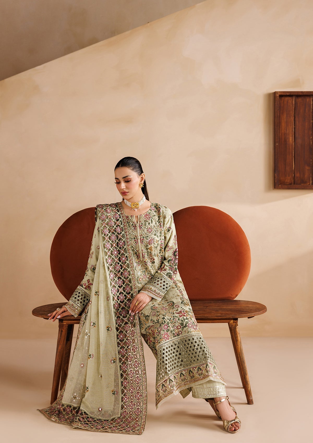EMBROIDERED KHADDINET BT006755-PST