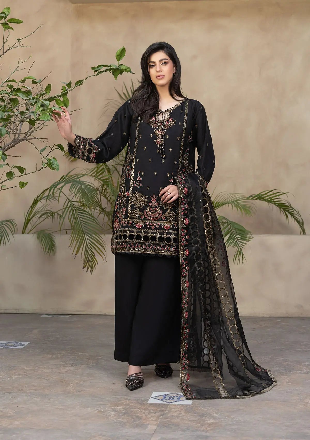 (BT006048-BLK) Bin Tayyab