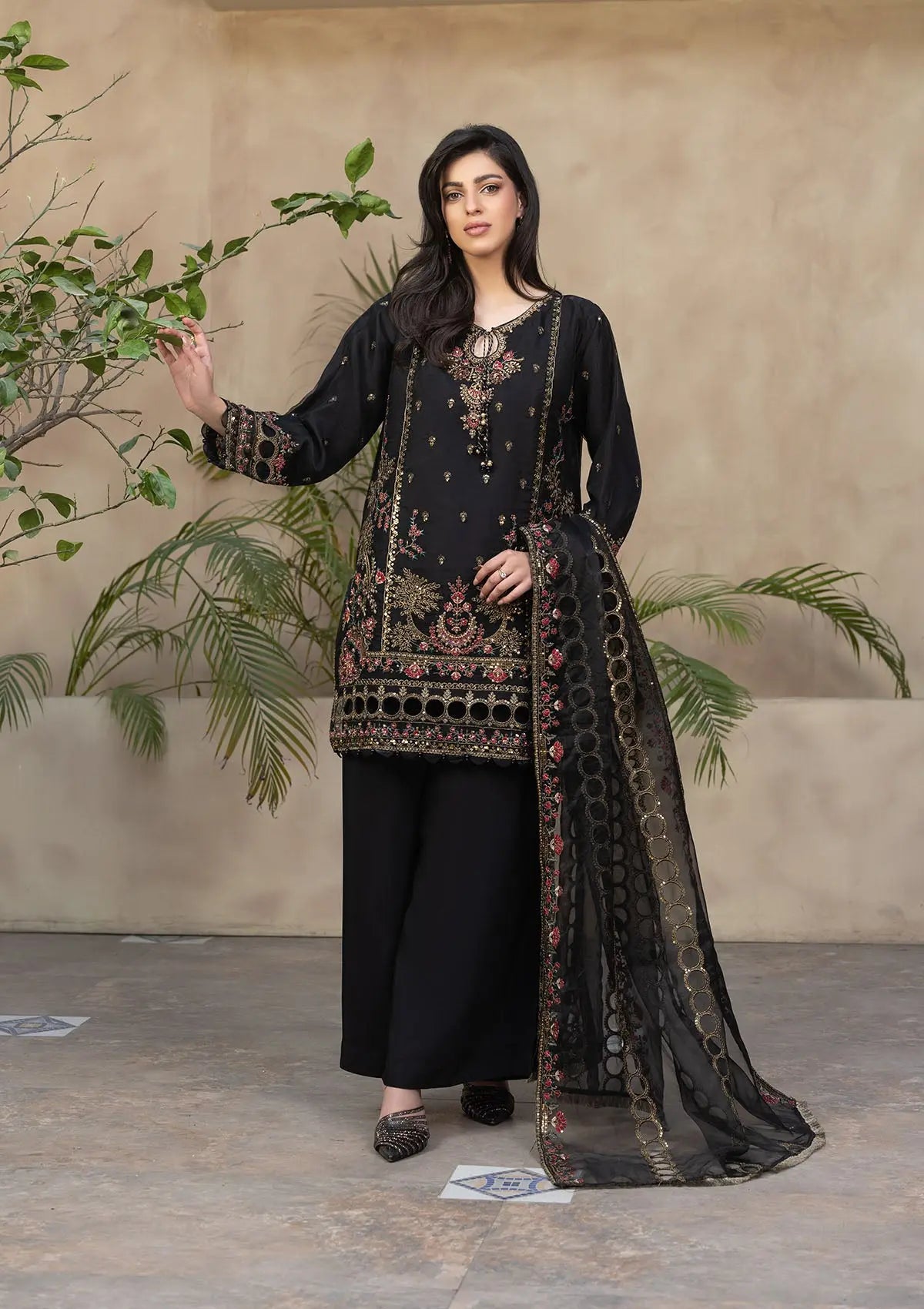 (BT006048-BLK) Bin Tayyab