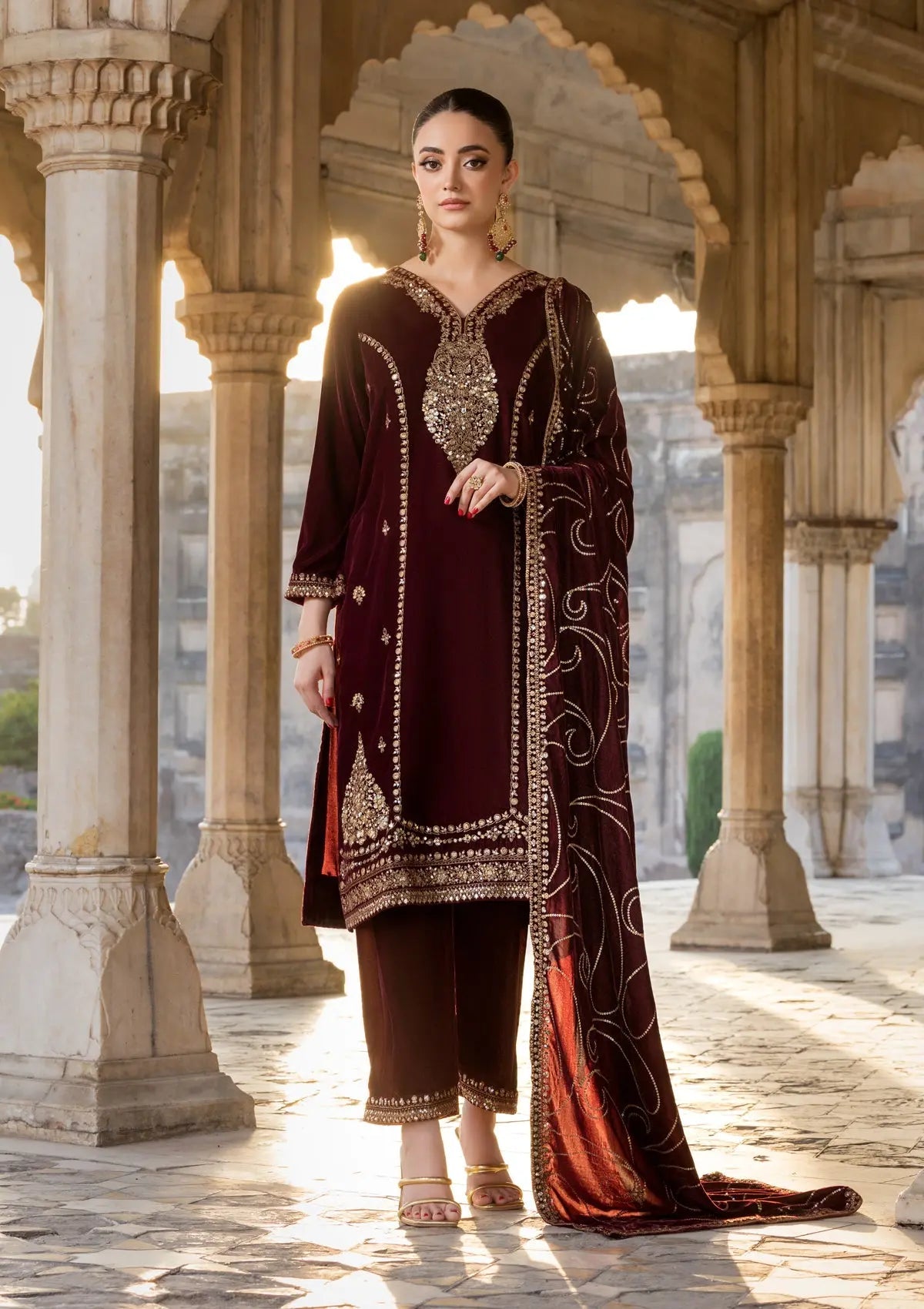 Embroidered Velvet BT6529-RED Bin Tayyab
