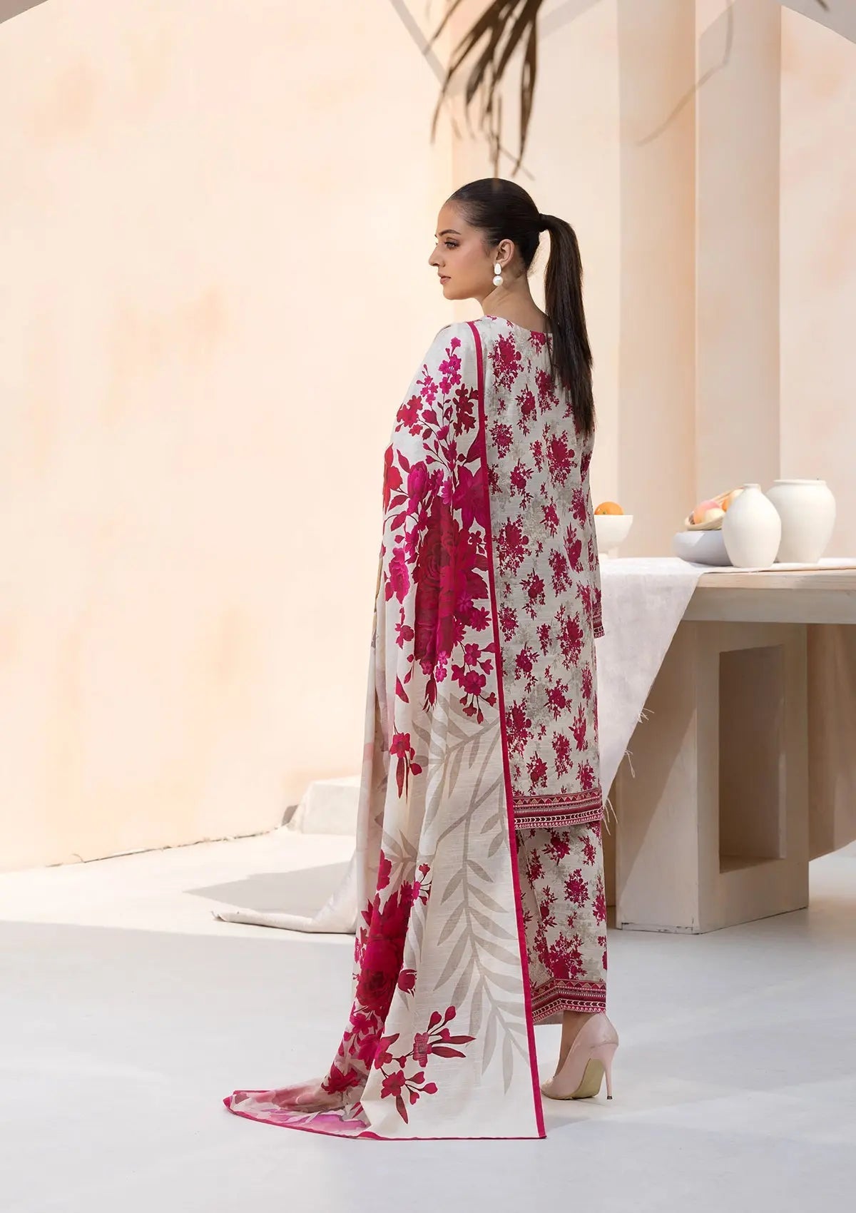 Printed Khaddar BT6526-SKRD Bin Tayyab