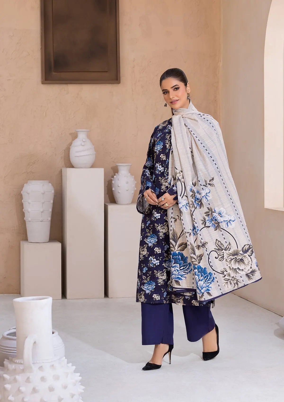 PRINTED KHADDAR BT6526-NBL Bin Tayyab