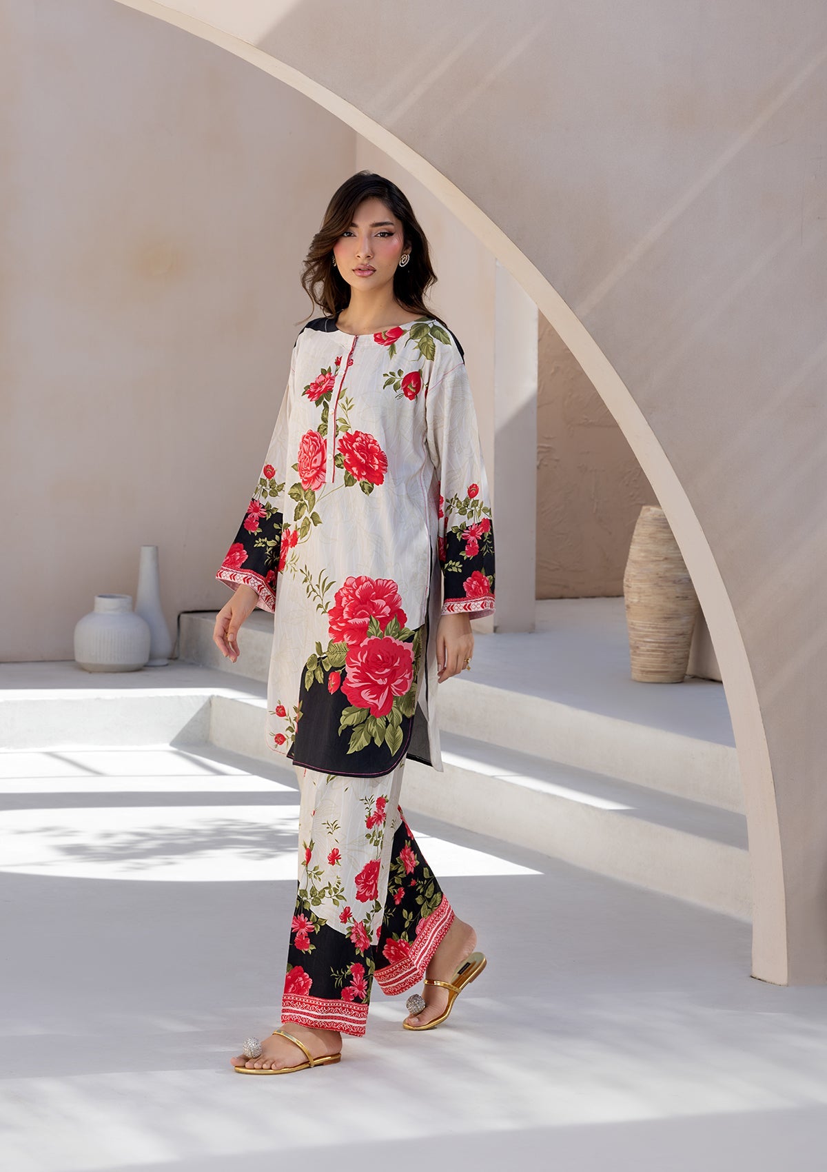 PRINTED VISCOSE LAWN BT6685-CRM