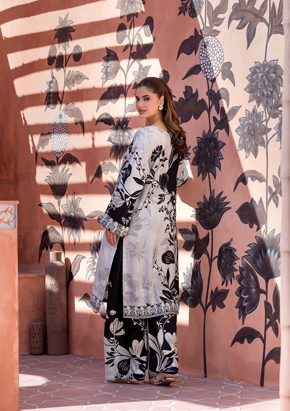 PRINTED VISCOSE LAWN BT006685-BWI