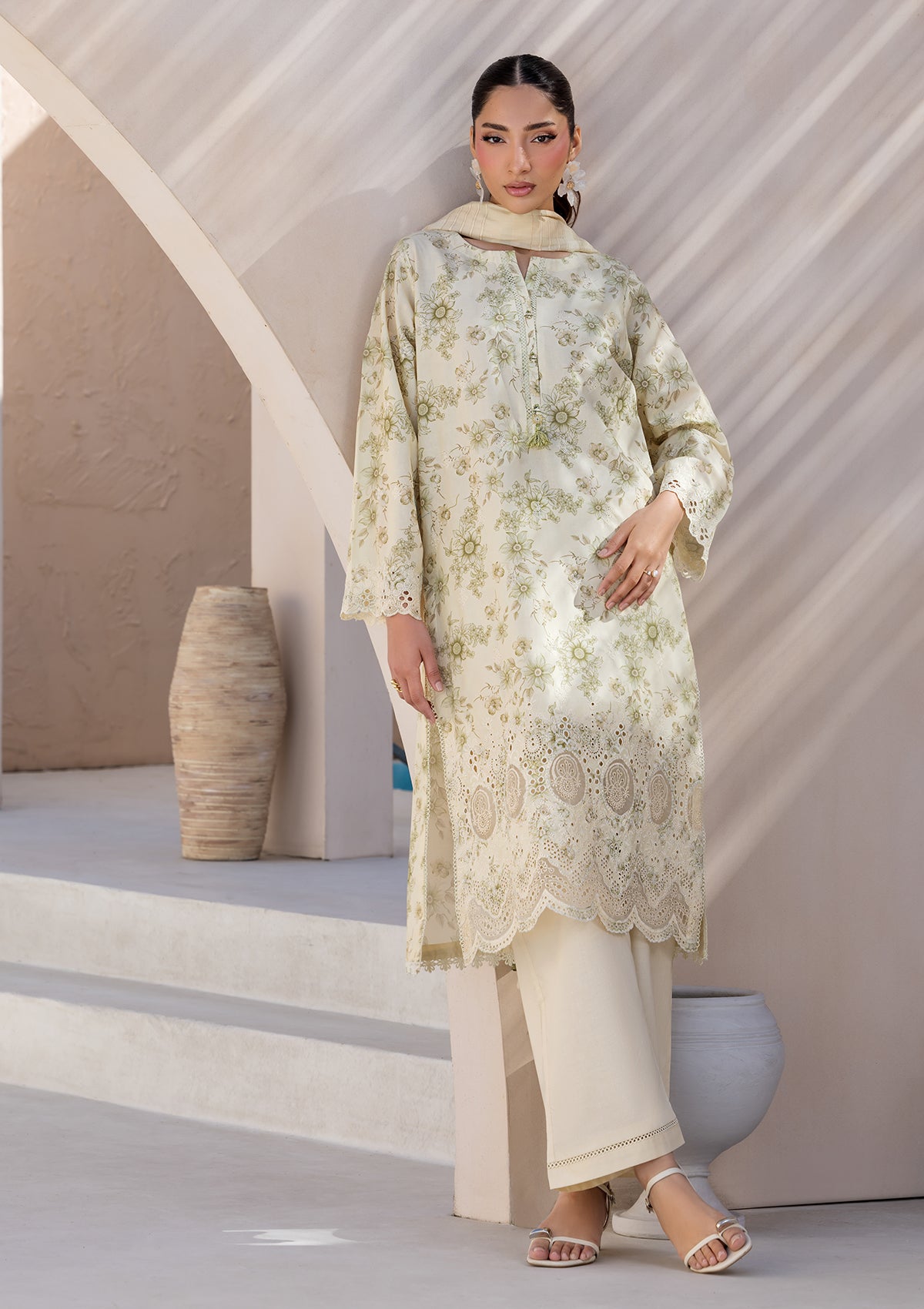 PRINTED CHICKENKARI LAWN BT6697-FWN