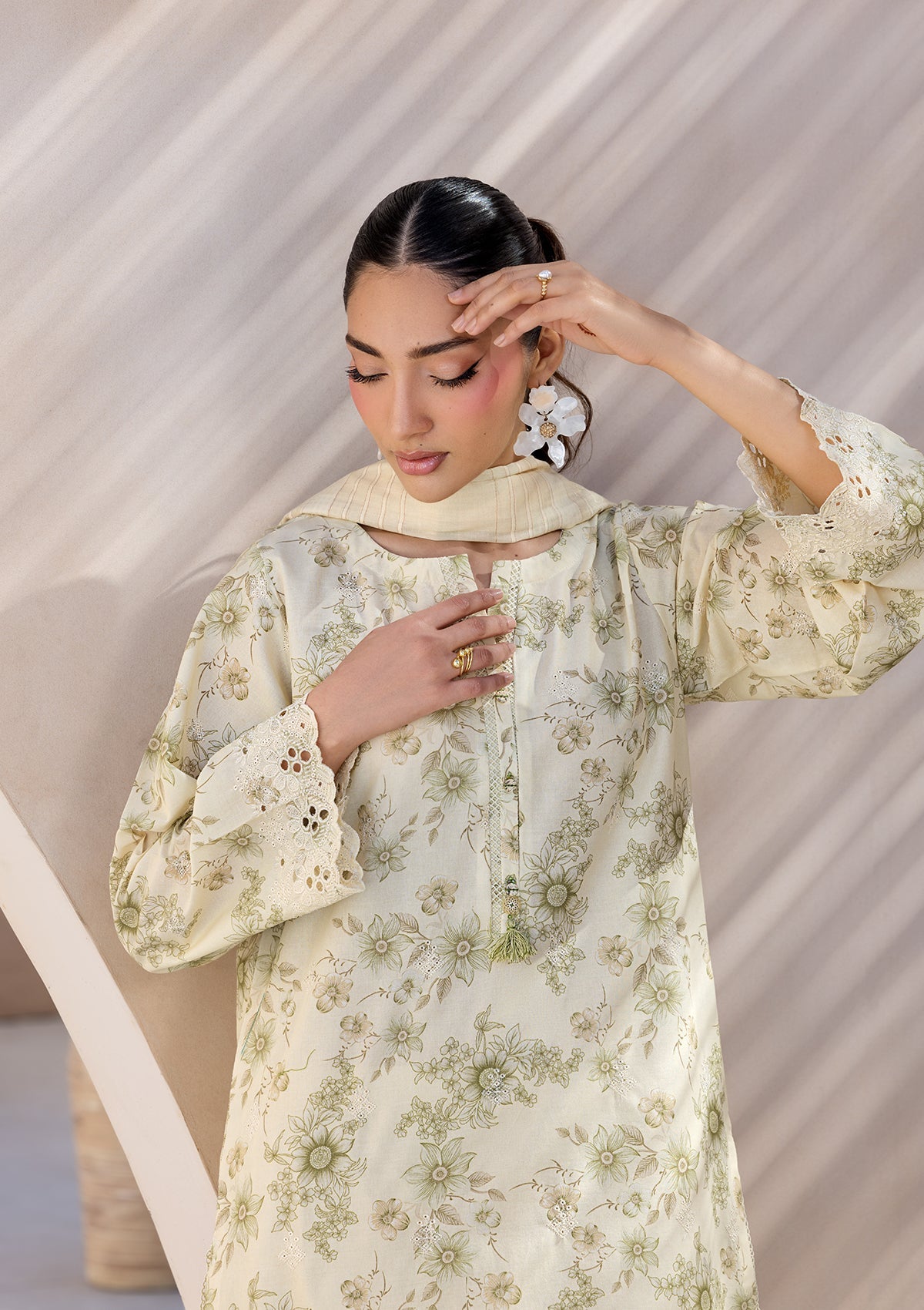 PRINTED CHICKENKARI LAWN BT6697-FWN
