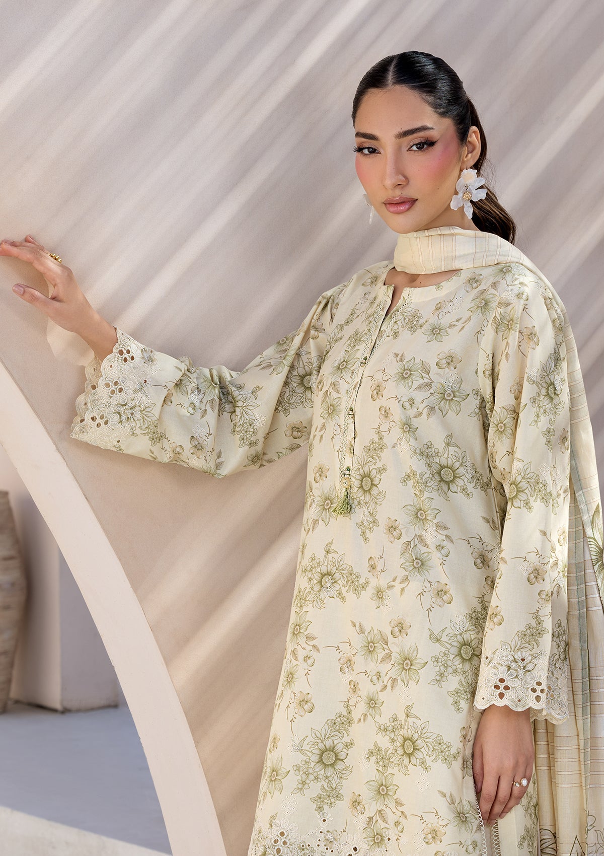 PRINTED CHICKENKARI LAWN BT6697-FWN
